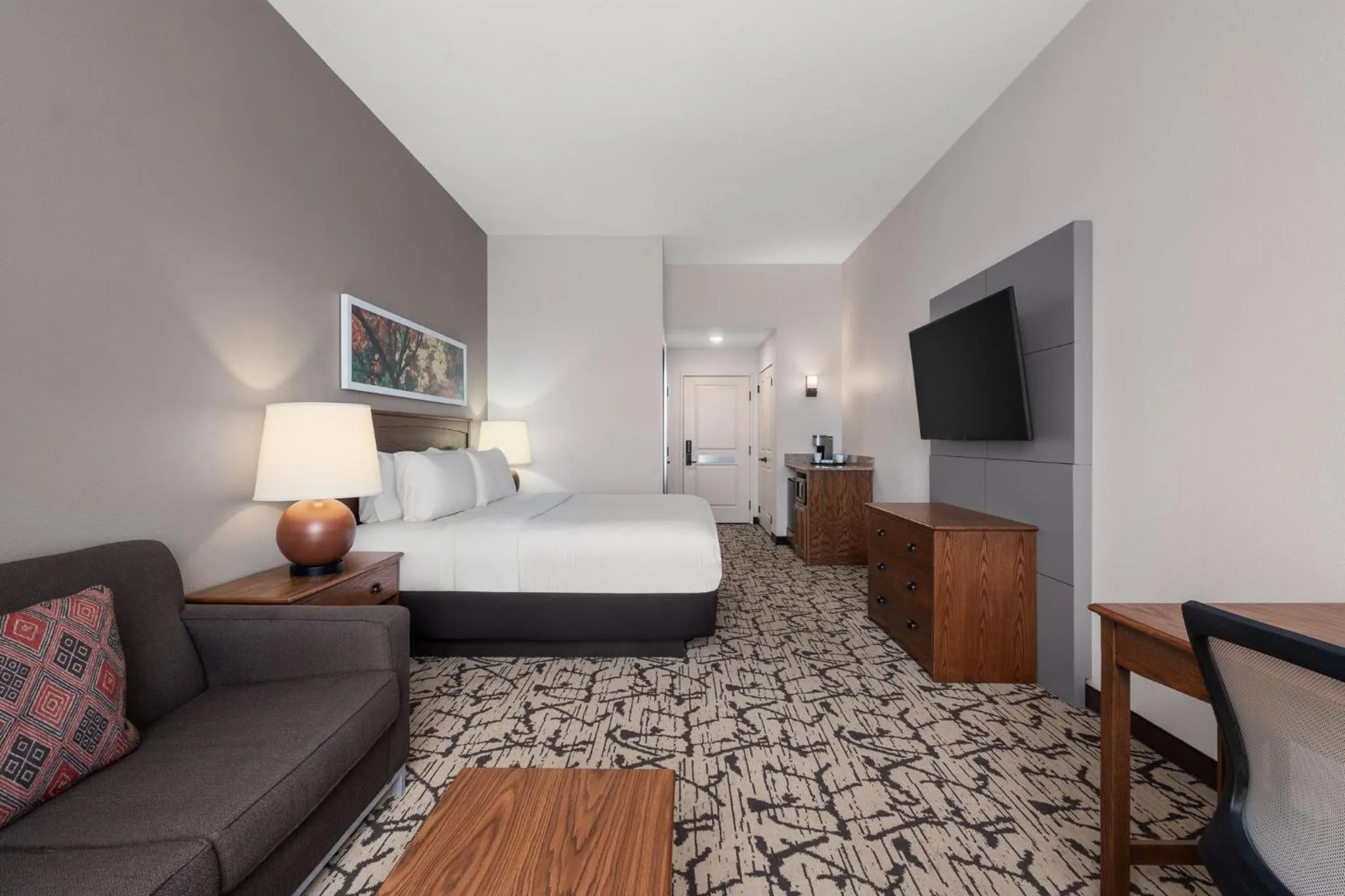 Superior King Room in Holiday Inn Stevens Point - Convention Center by IHG