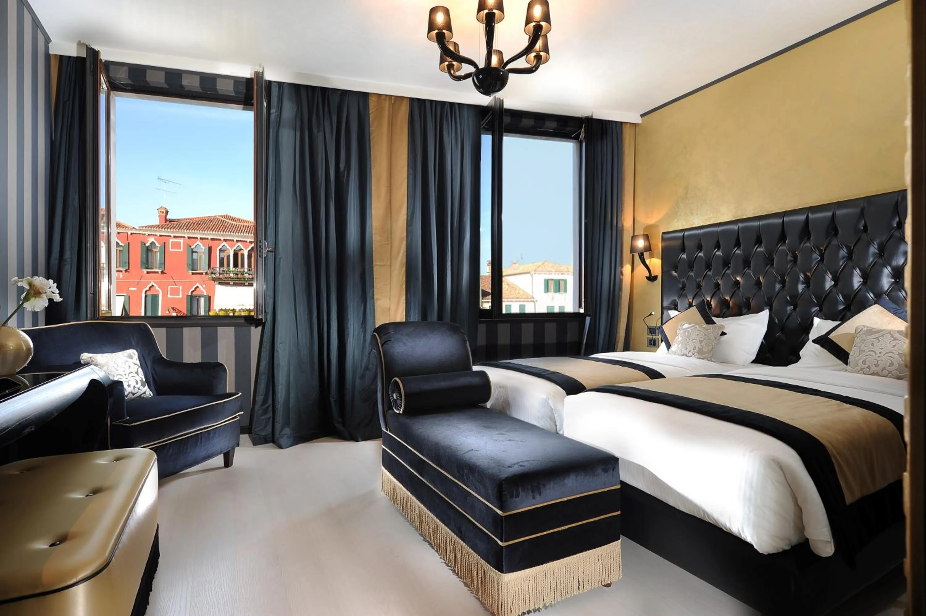 Superior Double or Twin Room with Canal View in Carnival Palace - Venice Collection