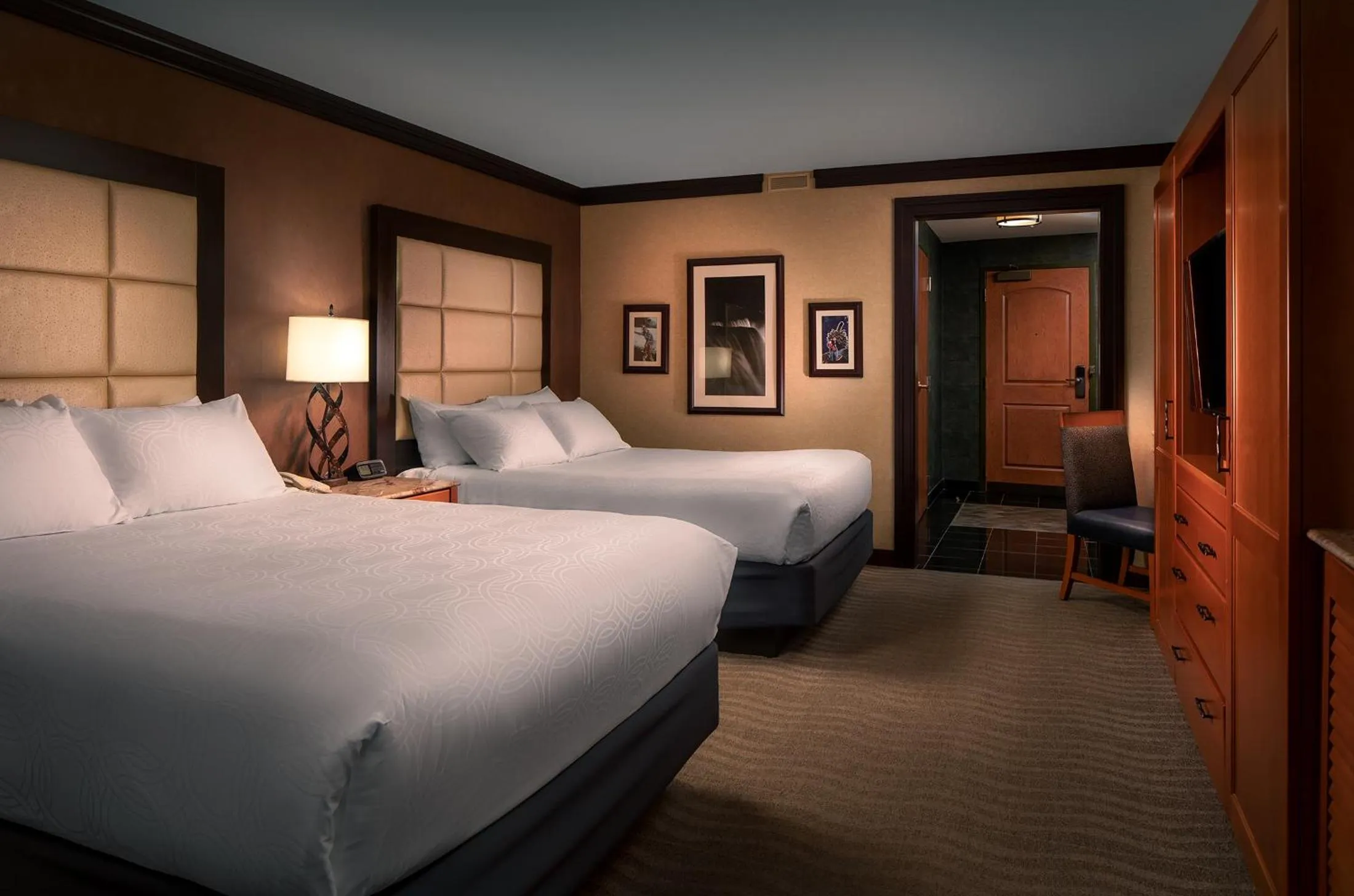 Deluxe Room Two Queen Bed - Smoking in Seneca Niagara Resort & Casino