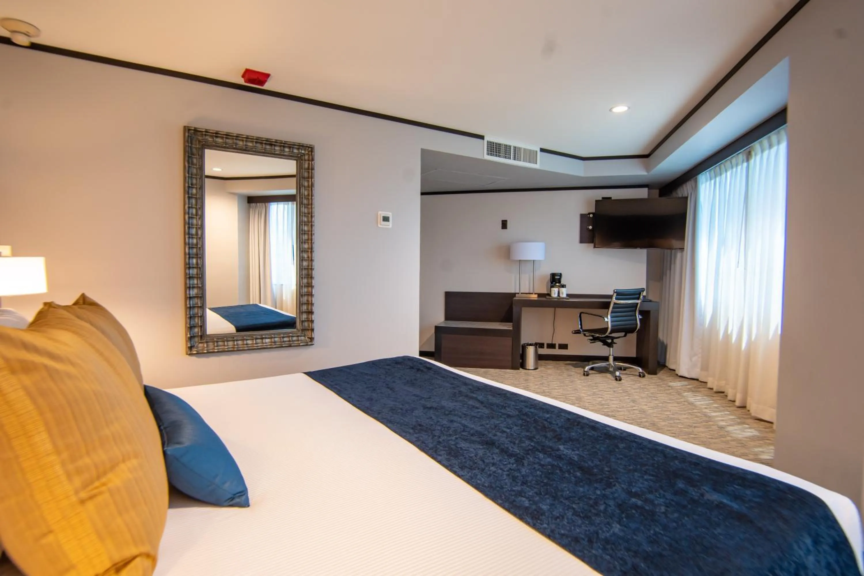 King Room in Grand Hotel Tijuana