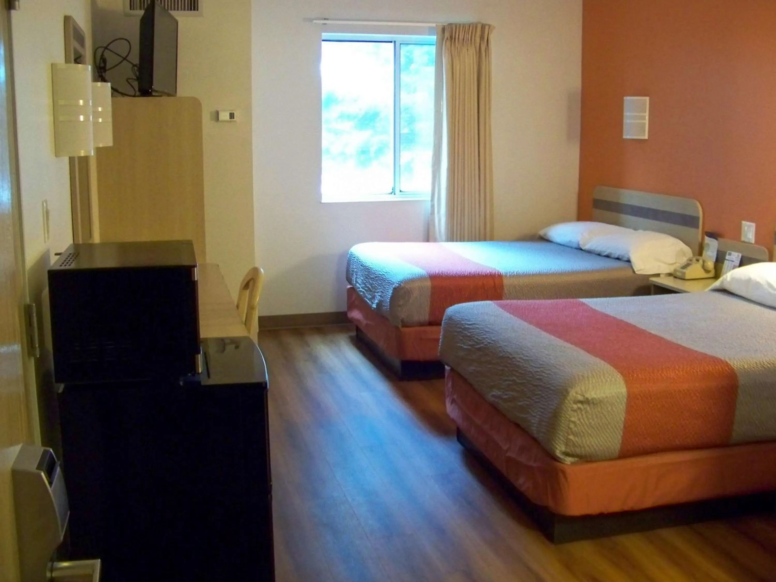 Quadruple Room - Non-Smoking in Motel 6-Sidney, NE