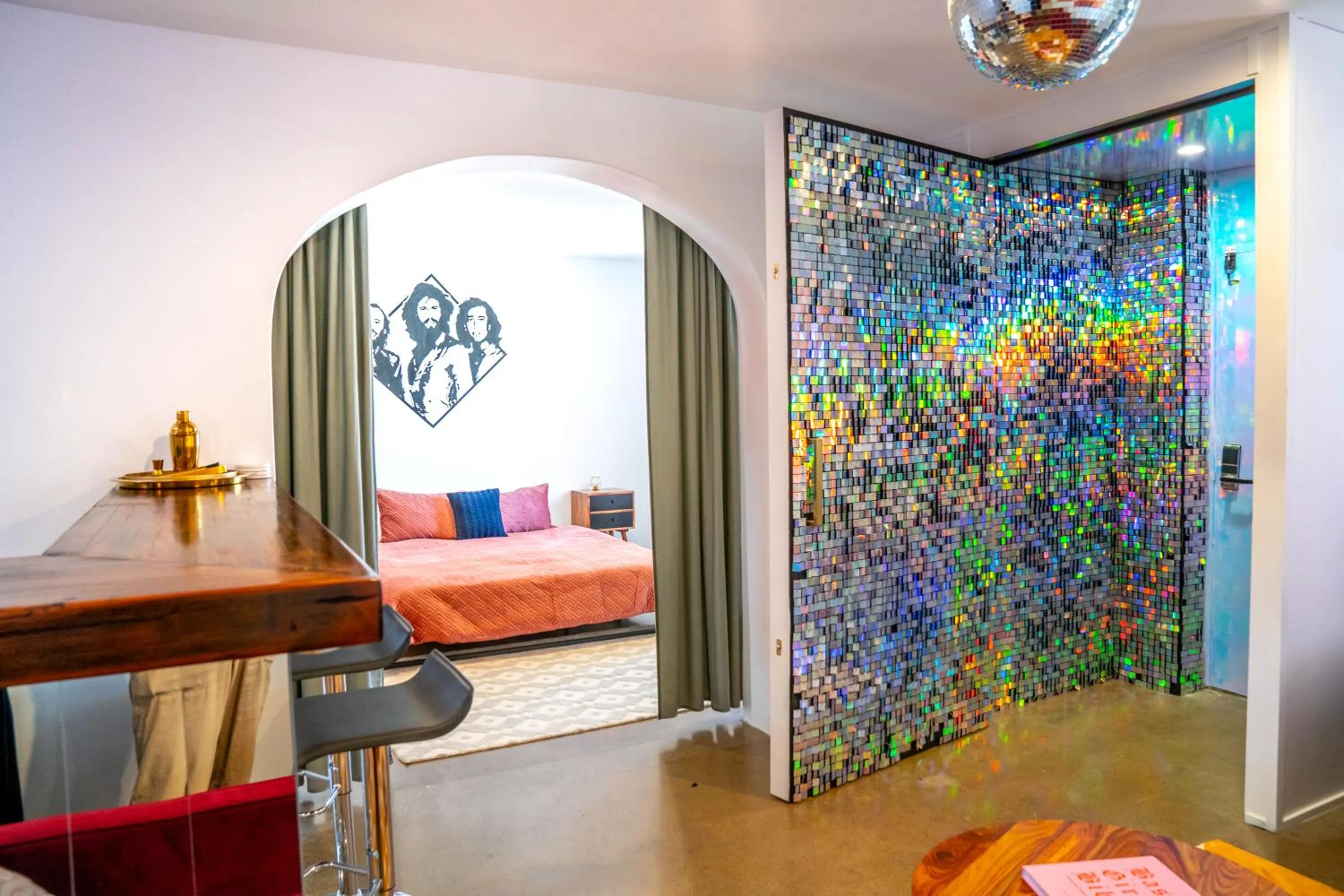 The Deluxe Room in The Pink Hotel Coolangatta