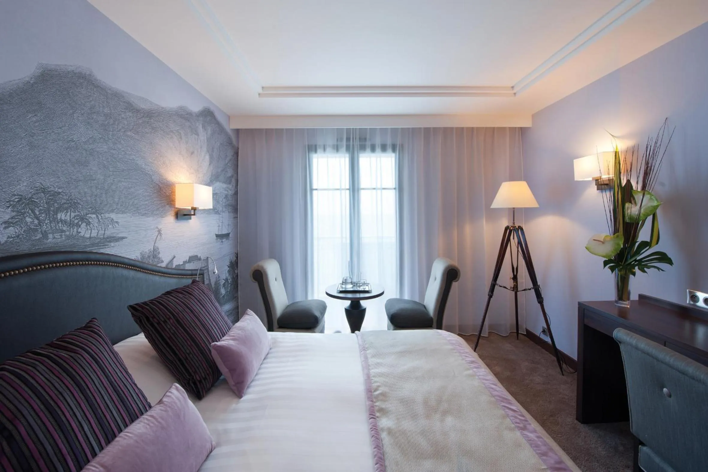 Standard Double or Twin Room with City View in Hôtel Le Nouveau Monde