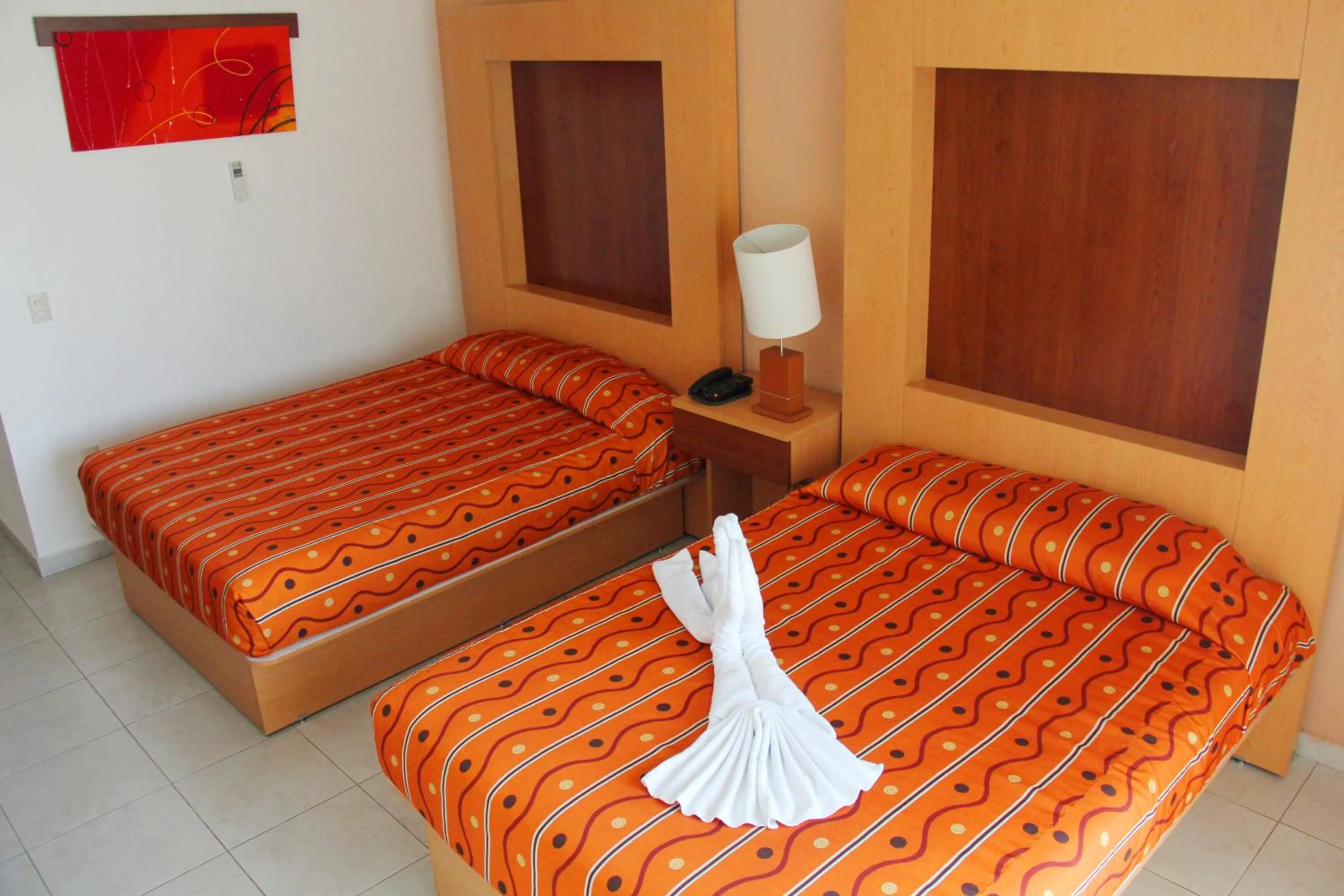 Queen Room with Two Queen Beds in Hotel Real Zapopan