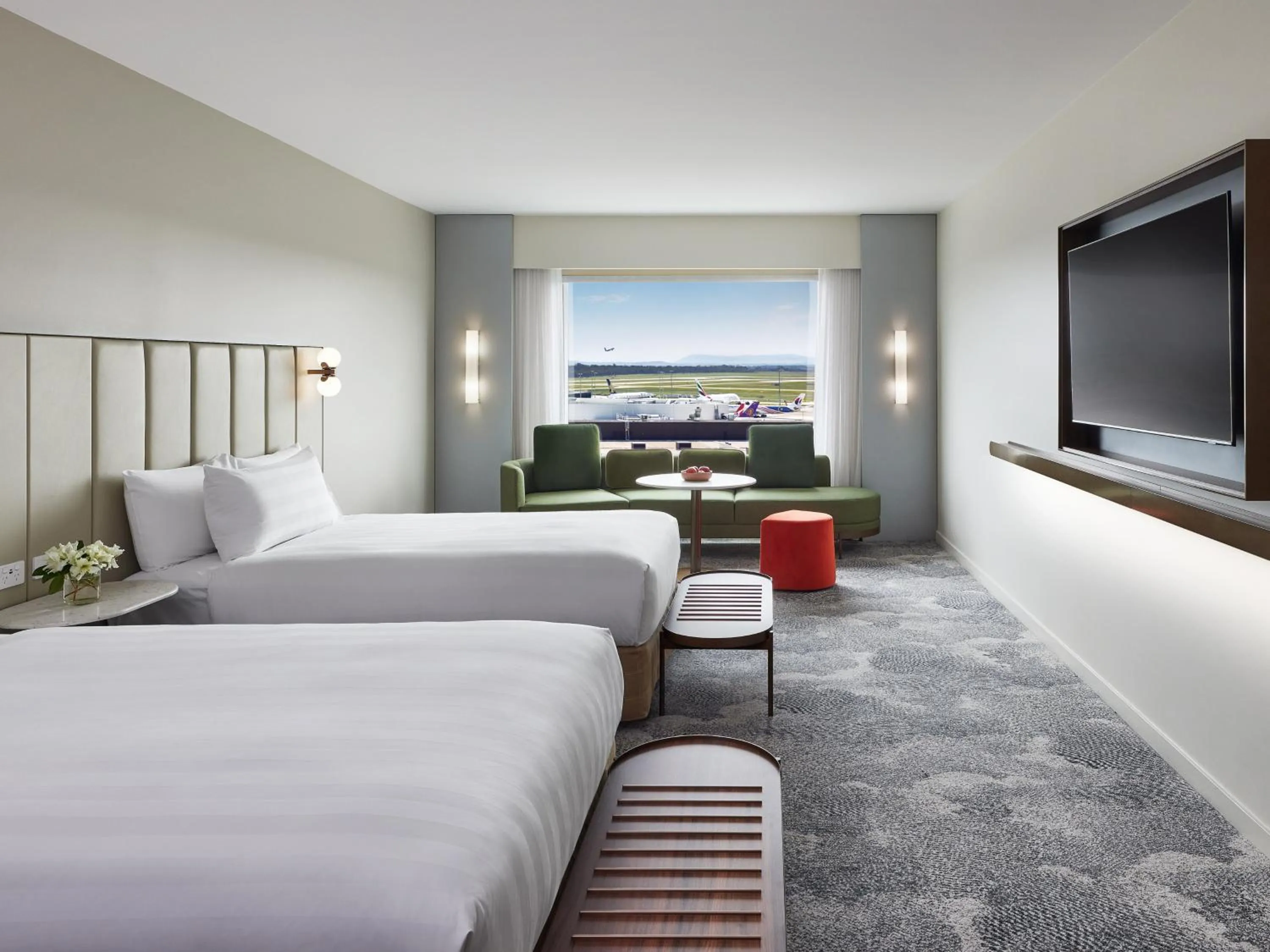Deluxe Twin Room with View in PARKROYAL Melbourne Airport