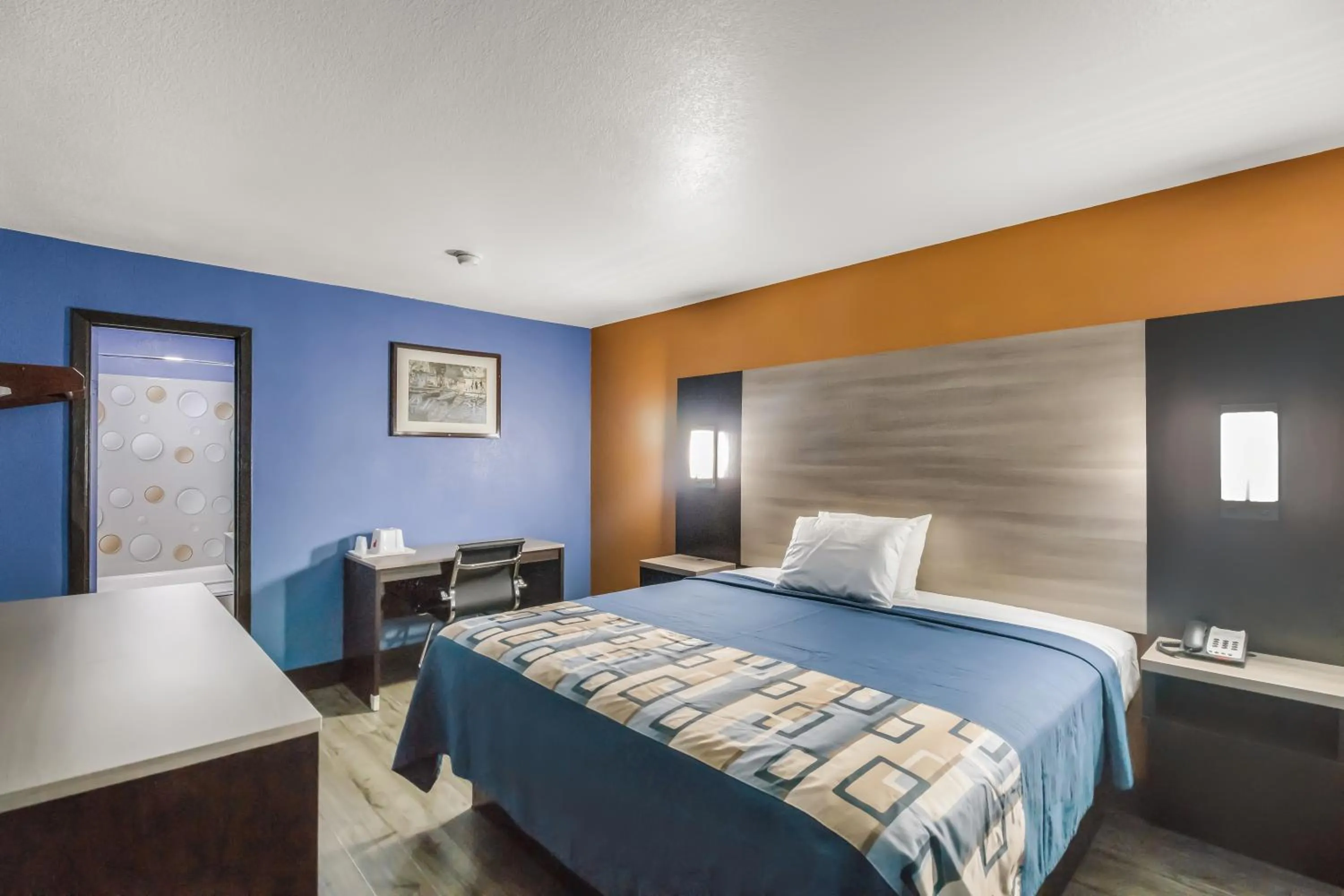 King Room - Non-Smoking in Scottish Inns