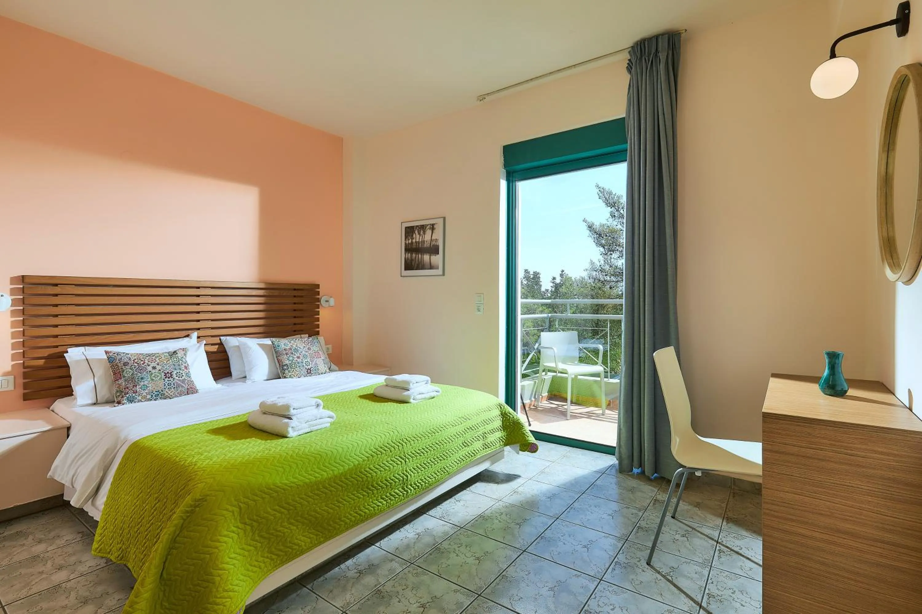 One Bedroom Apartment with Sea View in Bella Vista Hotel "by Checkin"