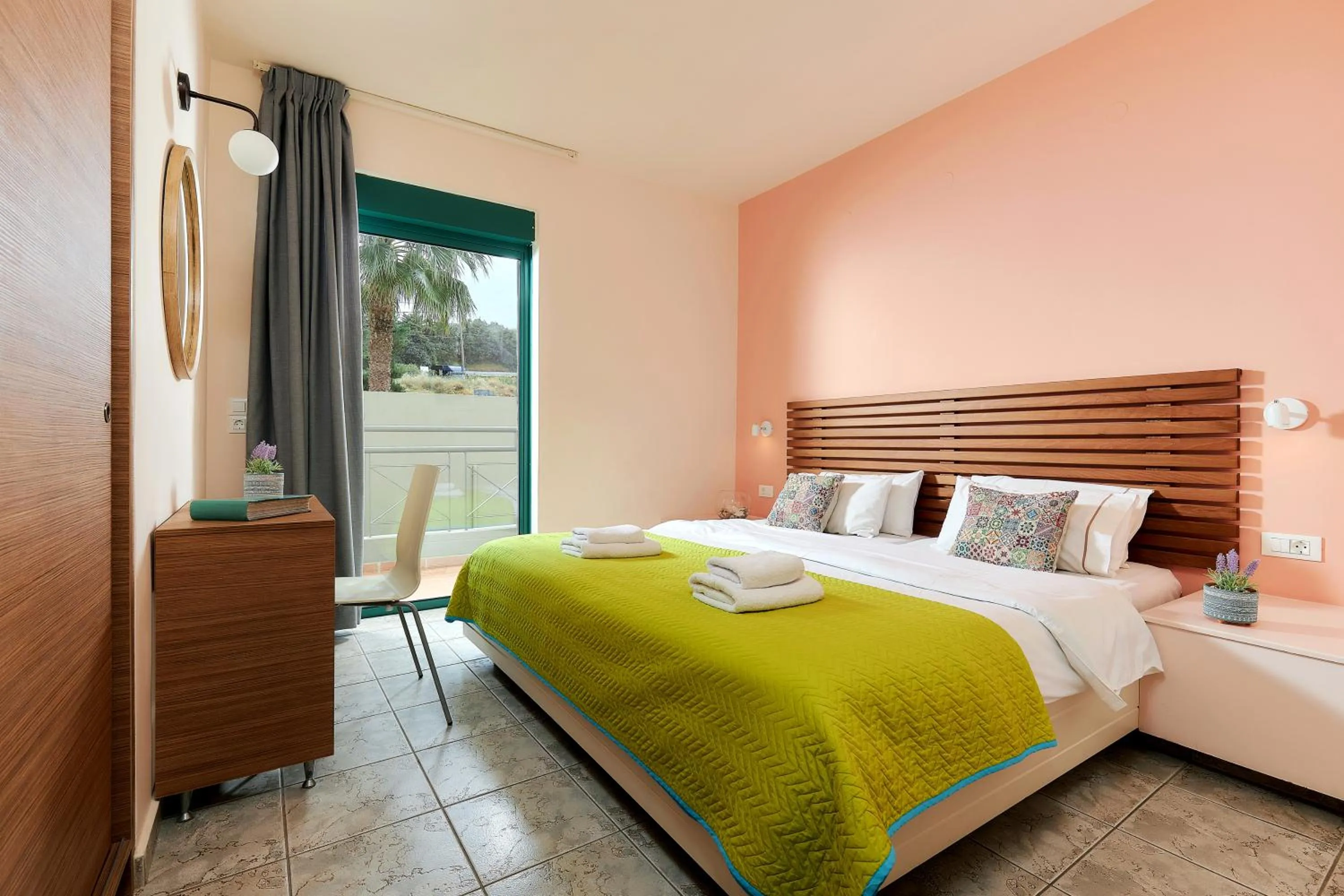 One Bedroom Apartment with Garden View in Bella Vista Hotel "by Checkin"