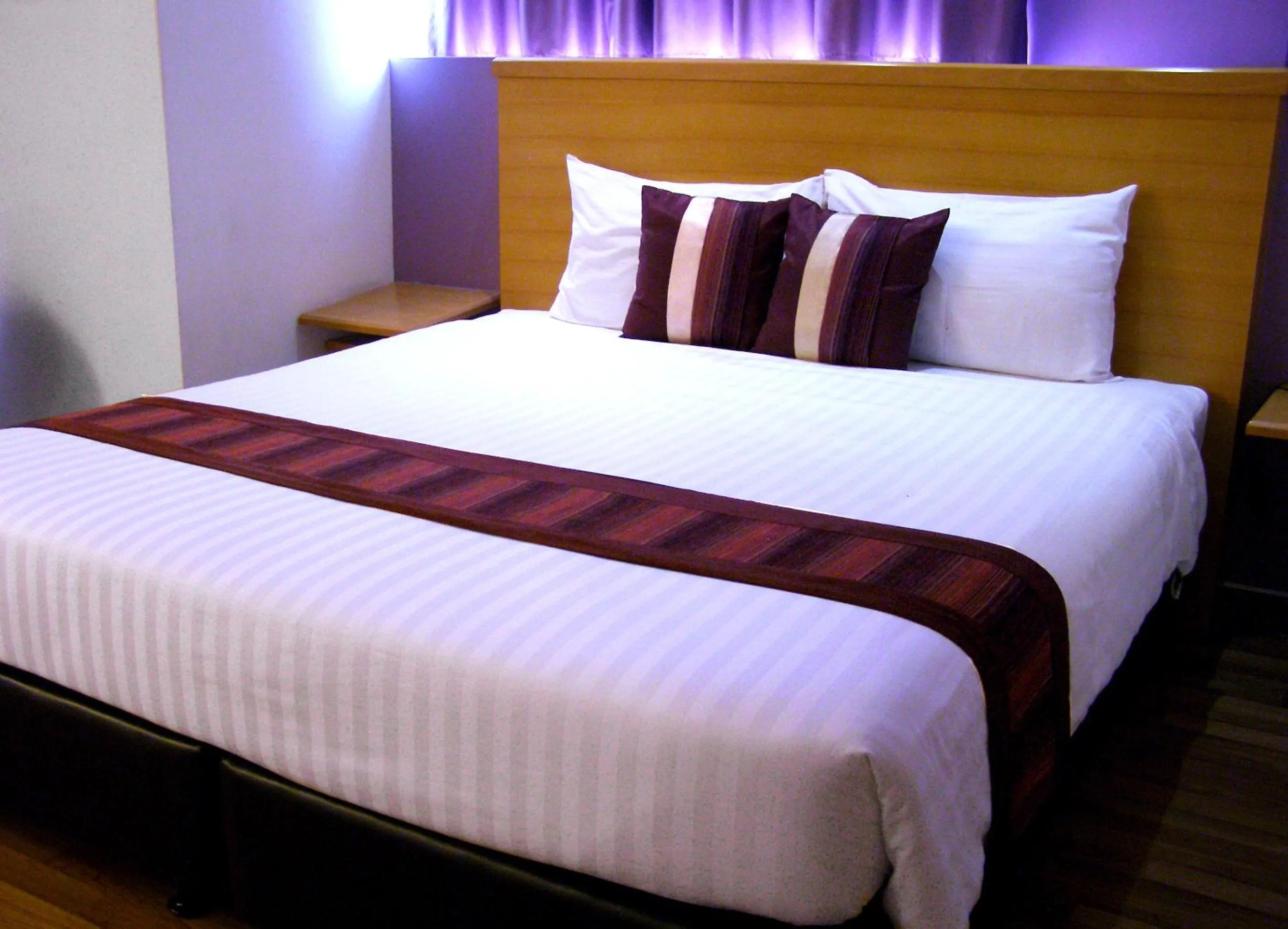 Standard Double or Twin Room - single occupancy in Iyarin @ Tuk Chang Hotel