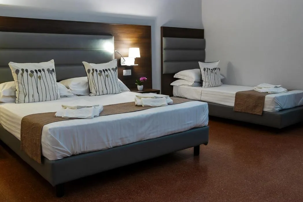 Executive Triple Room in Re Vittorio De Luxe