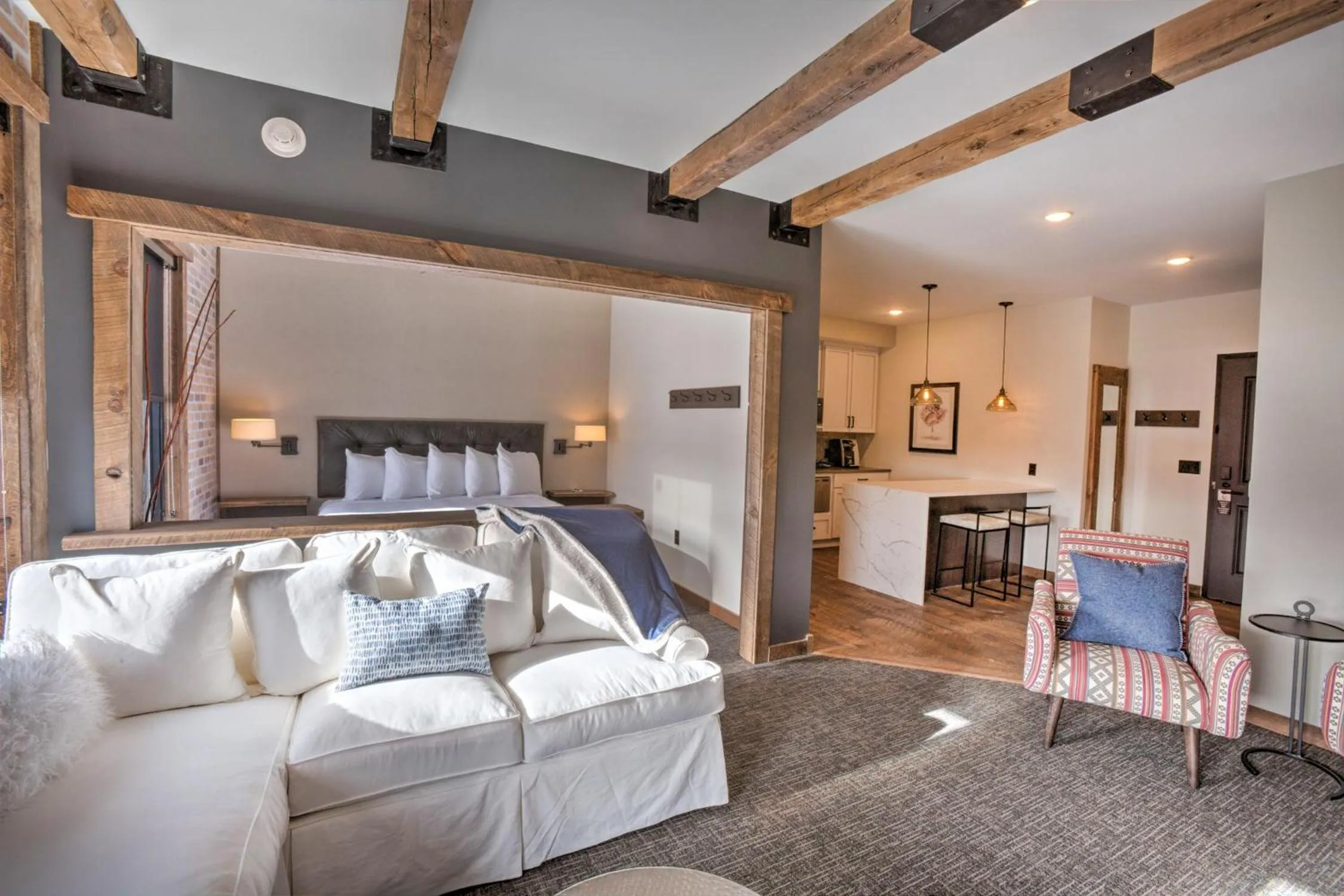 Deluxe Suite in Hotel Crosby