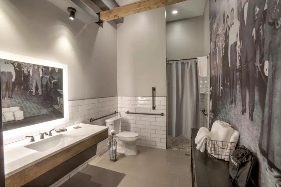 Studio - Disability Access in Hotel Crosby