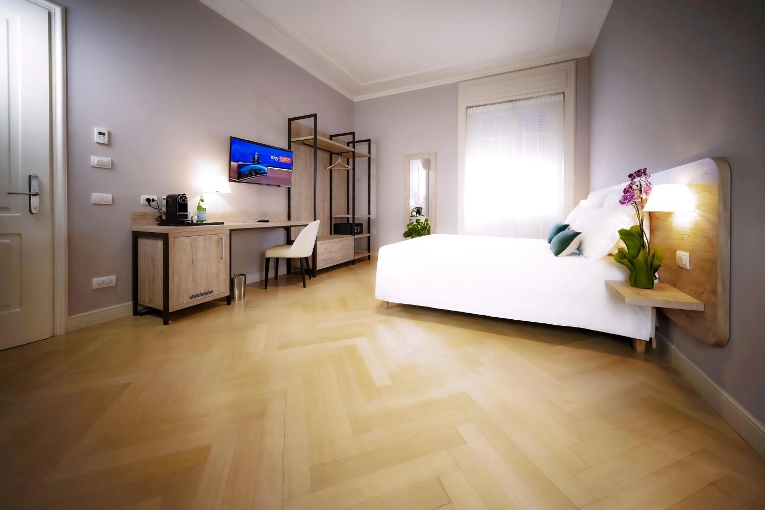 Superior Room in Bergamo Inn 43