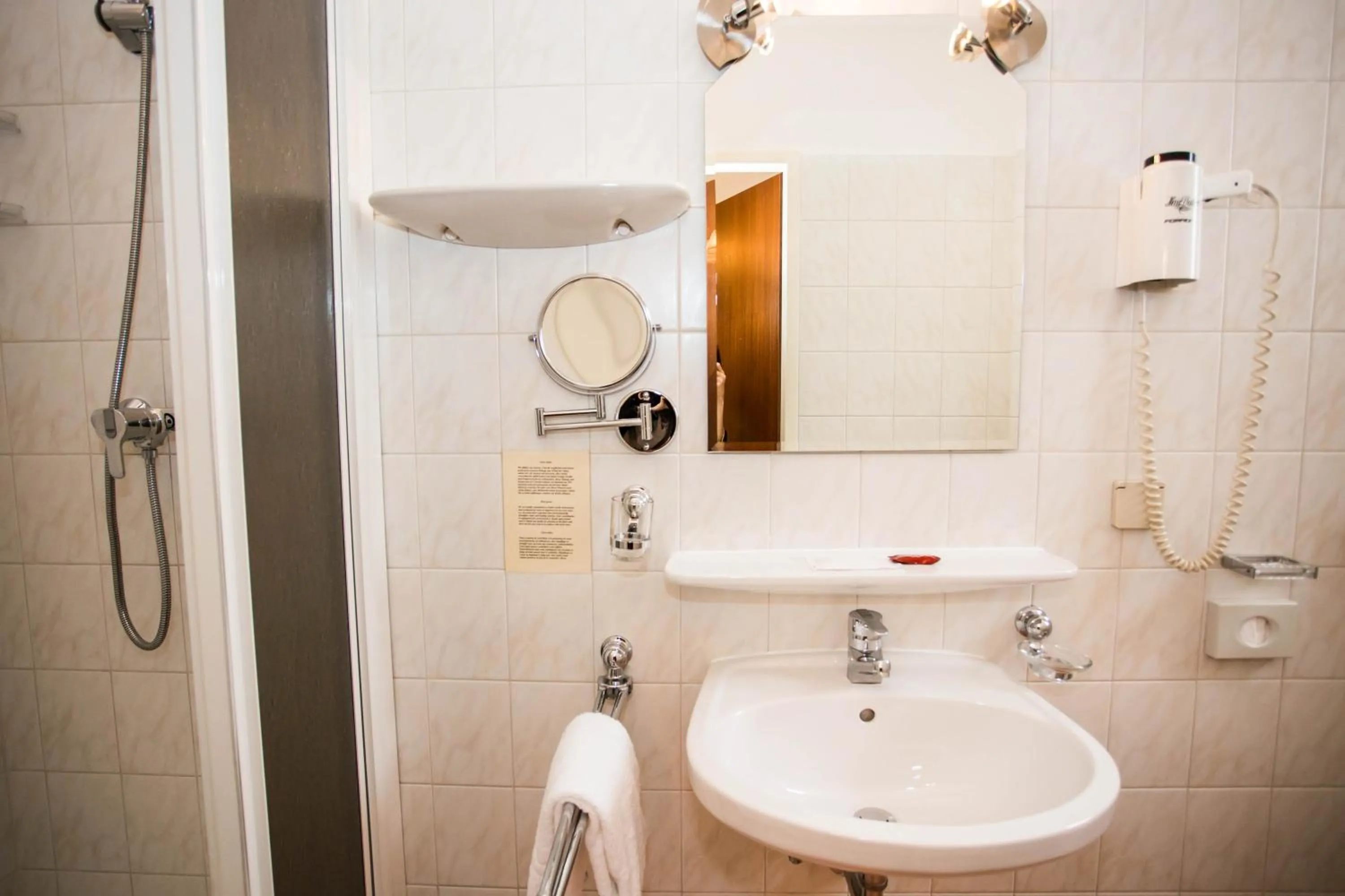 Quintuple Room in Hotel Atlanta