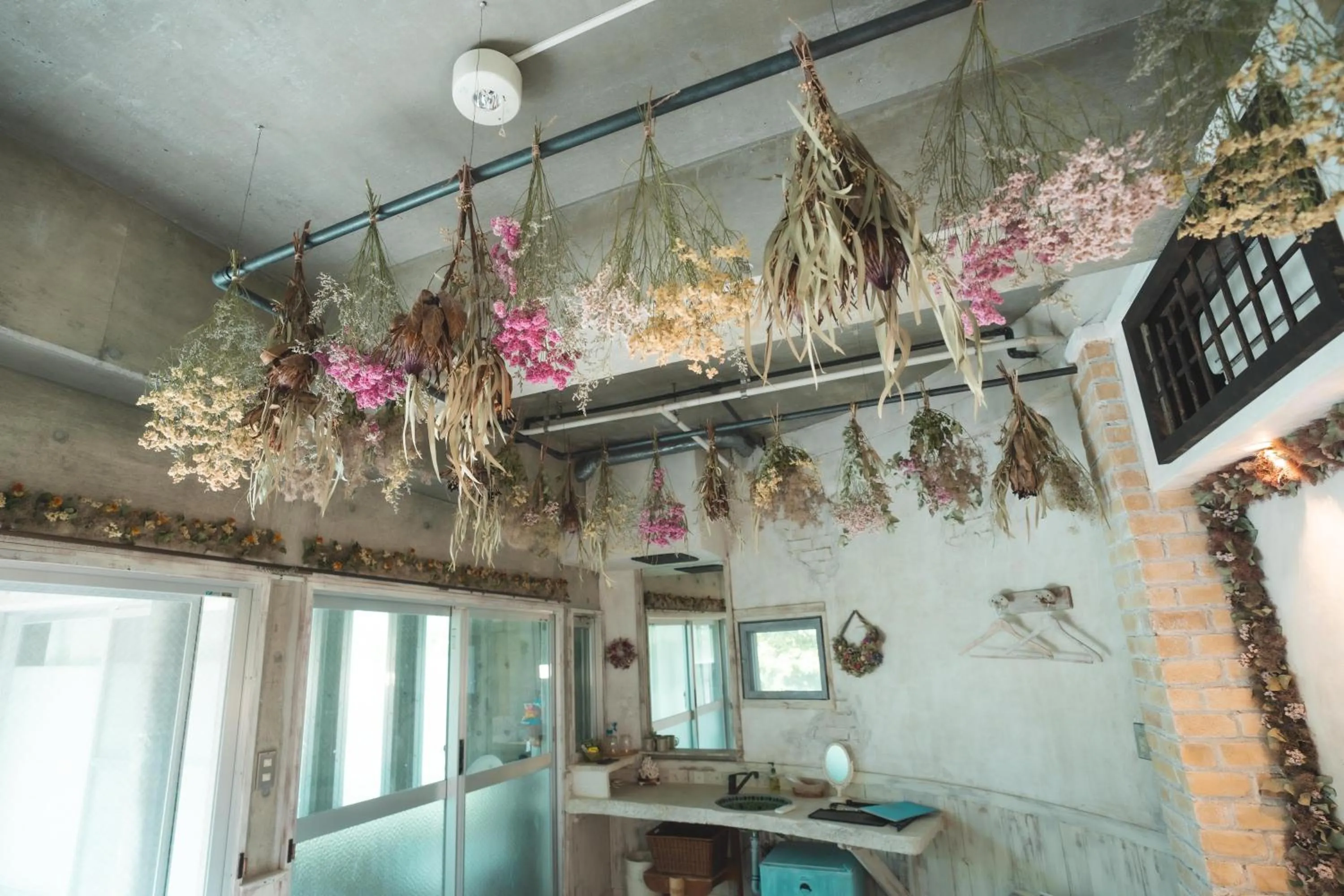 Superior Twin Room - single occupancy in Buzz Resort