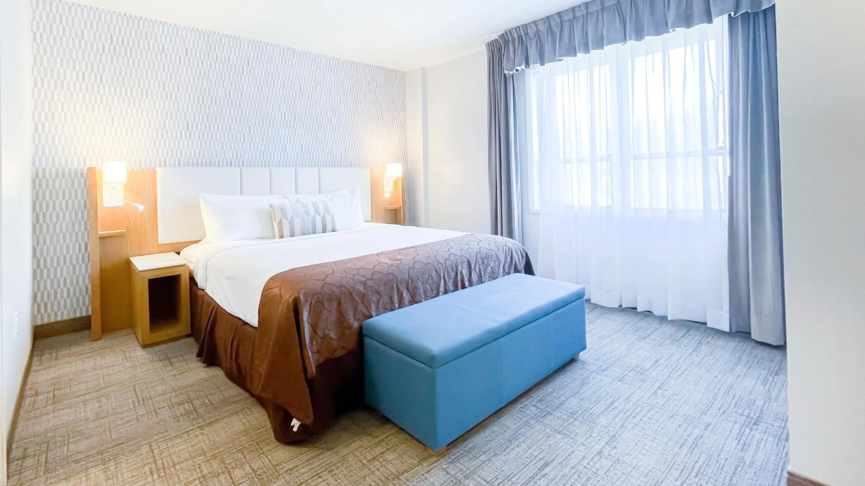 Town Center Two Bedroom - single occupancy in Split Rock Resort