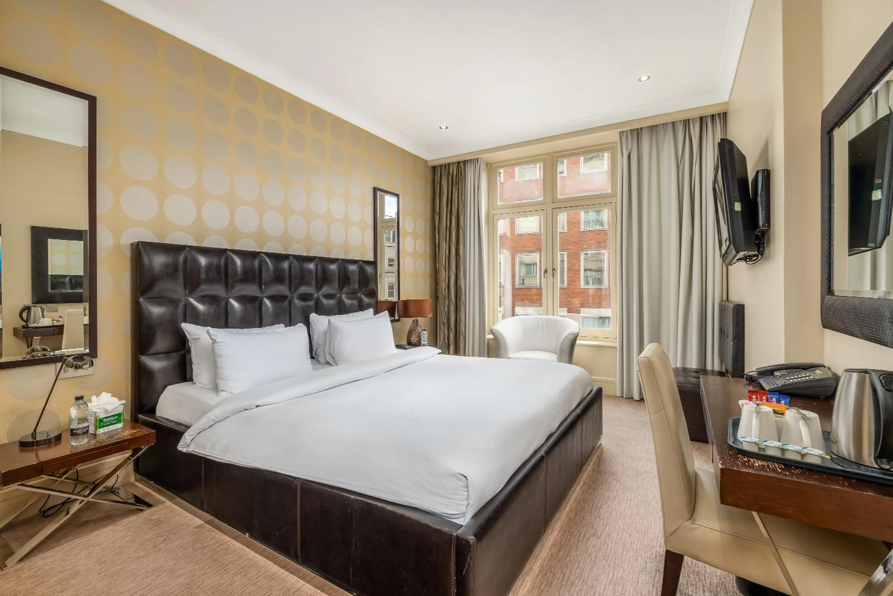Classic Double Room in Washington Mayfair Hotel