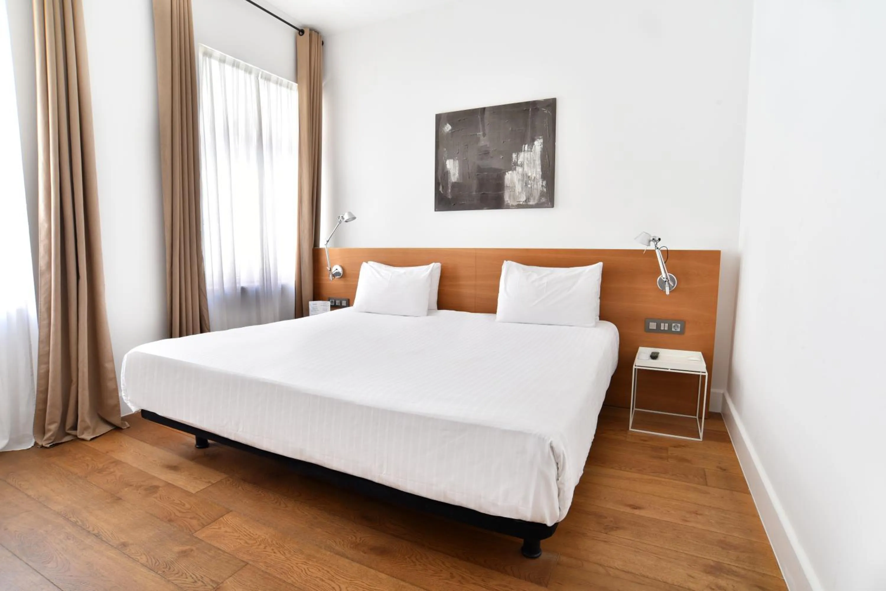 Two Connecting Double Rooms in Hotel Zenit Budapest Palace