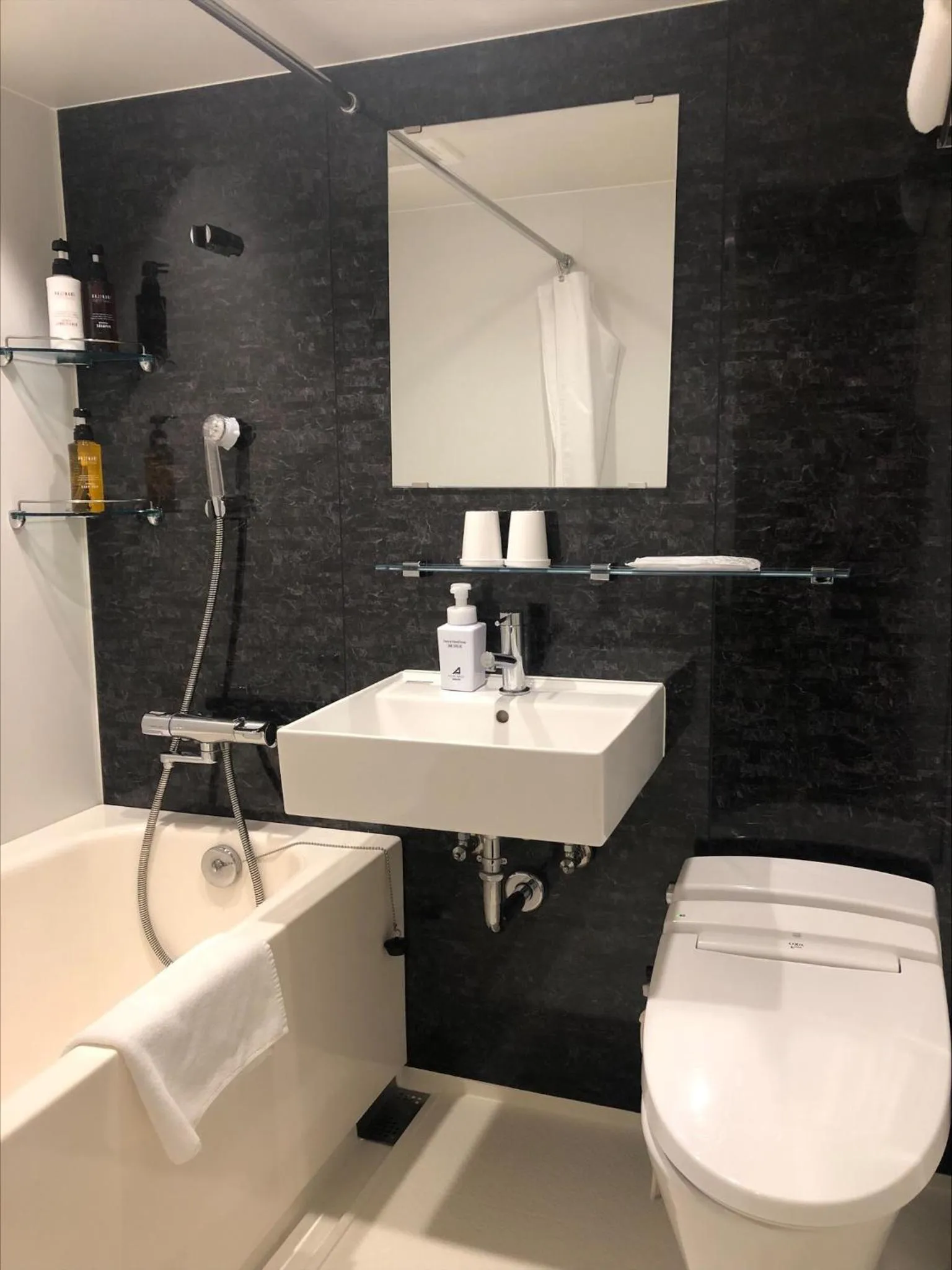 Twin Room - Smoking in HOTEL SUI AKASAKA by ABEST