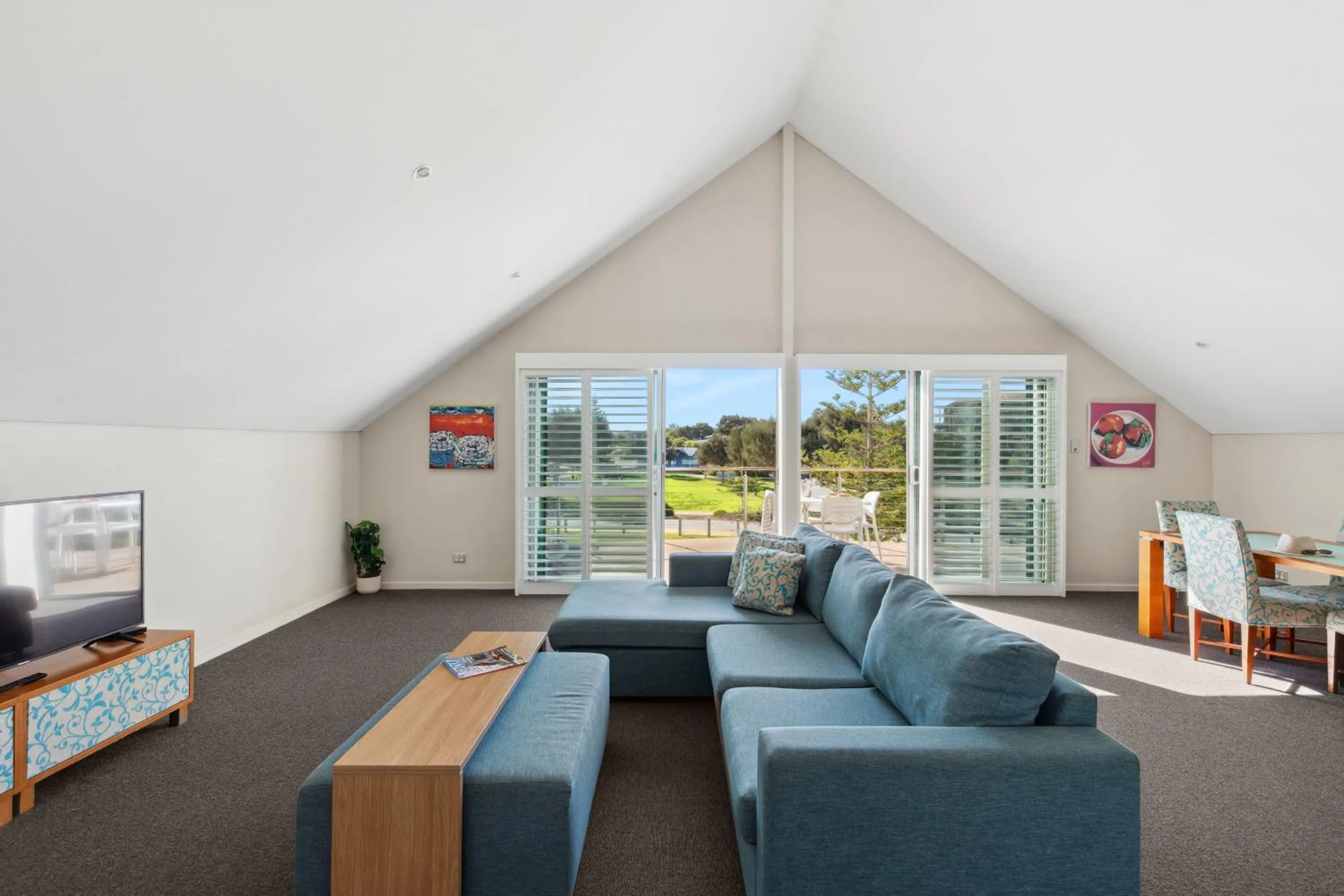 Two-Bedroom Villa with Garden View in Seashells Mandurah