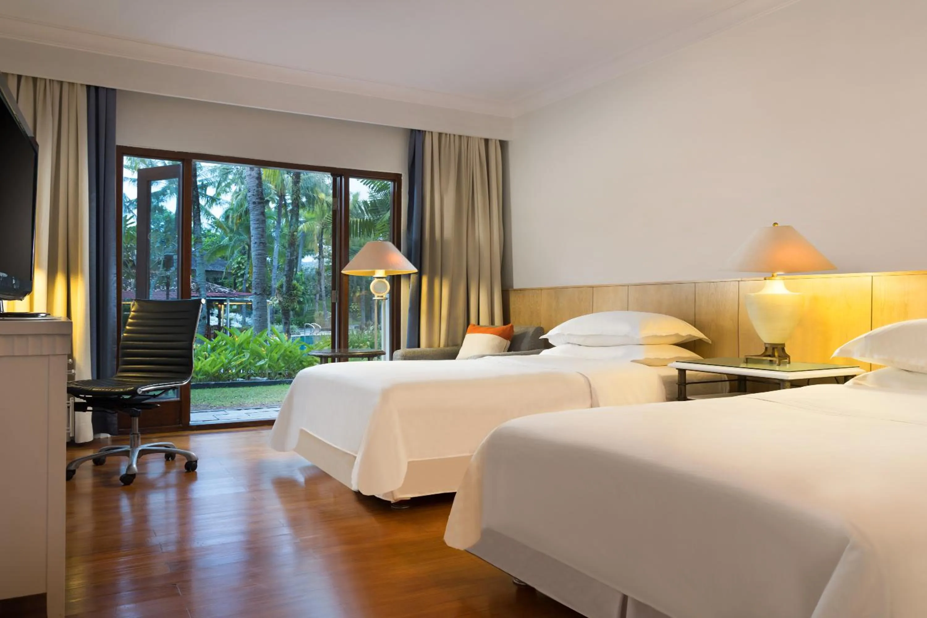 Deluxe Twin Room with Terrace and Garden Access - Non-Smoking in AKAR Hotels & Resort Lampung