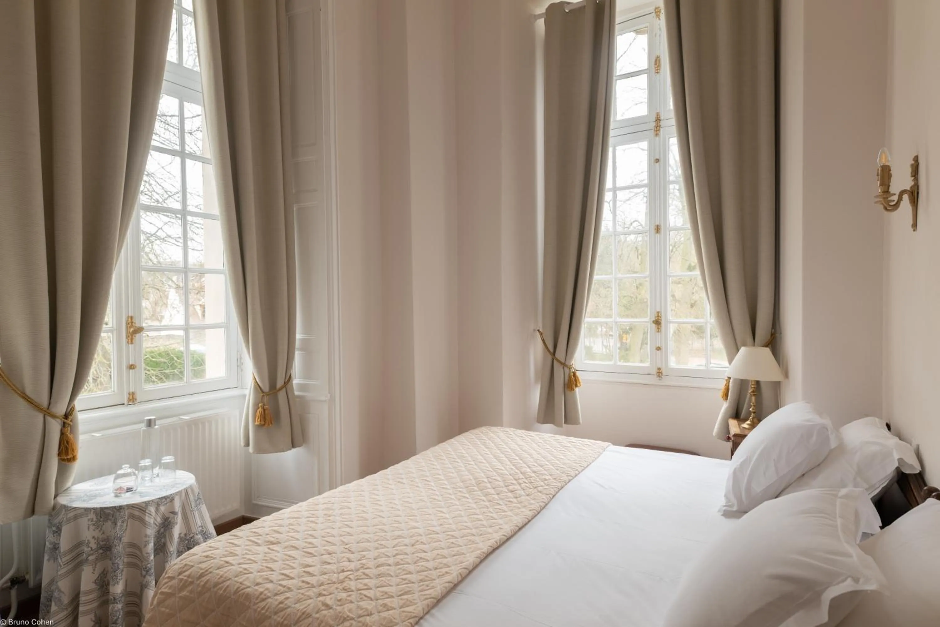 Superior Double Room in Château d'Ermenonville
