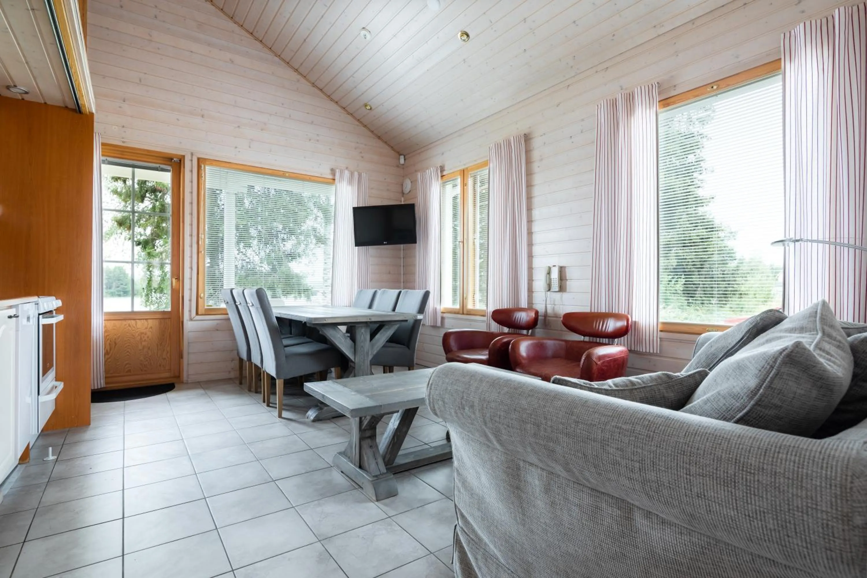 Deluxe Chalet with Sauna in Lapland Hotels Ounasvaara Chalets