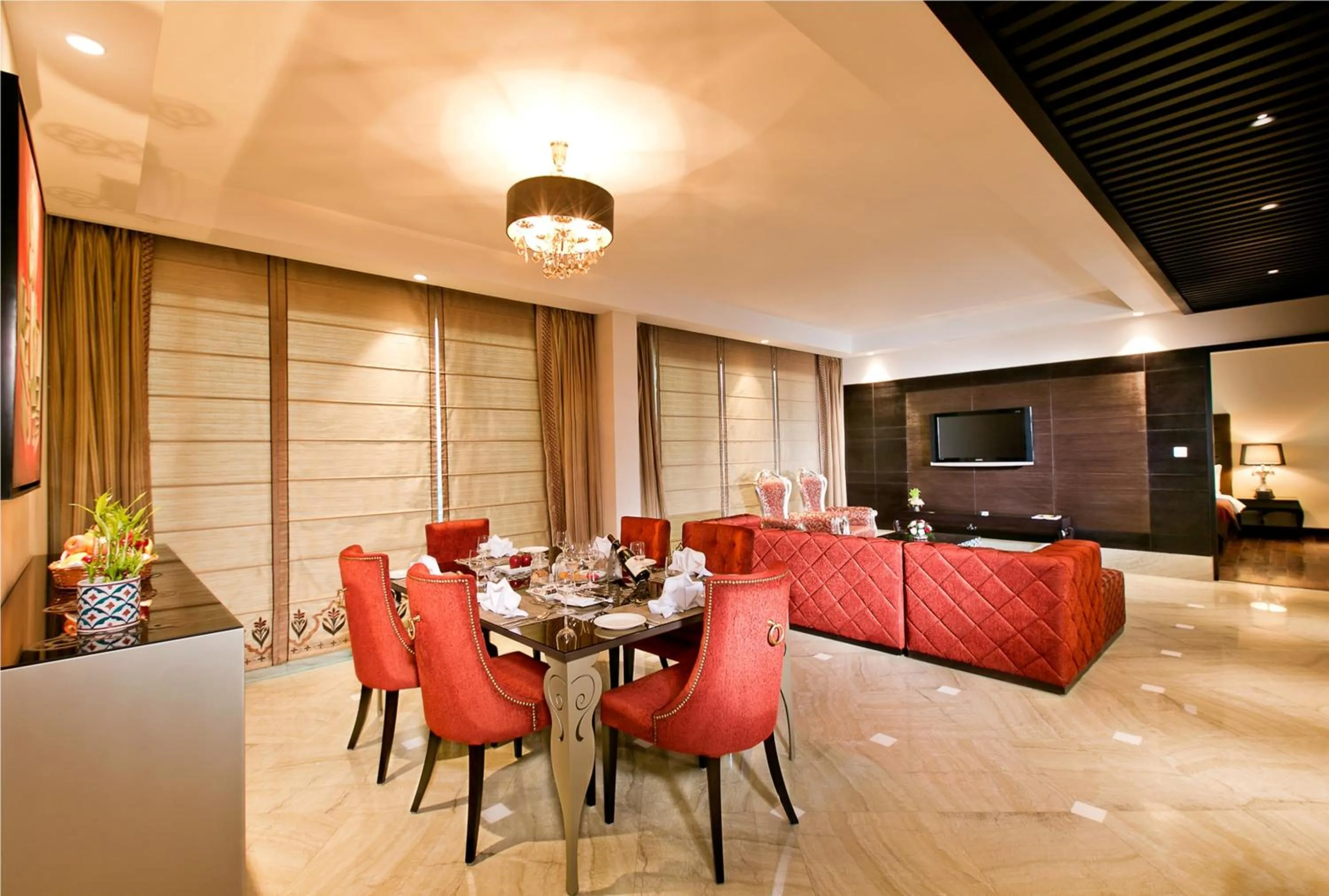 Suite - single occupancy in The Lalit Jaipur