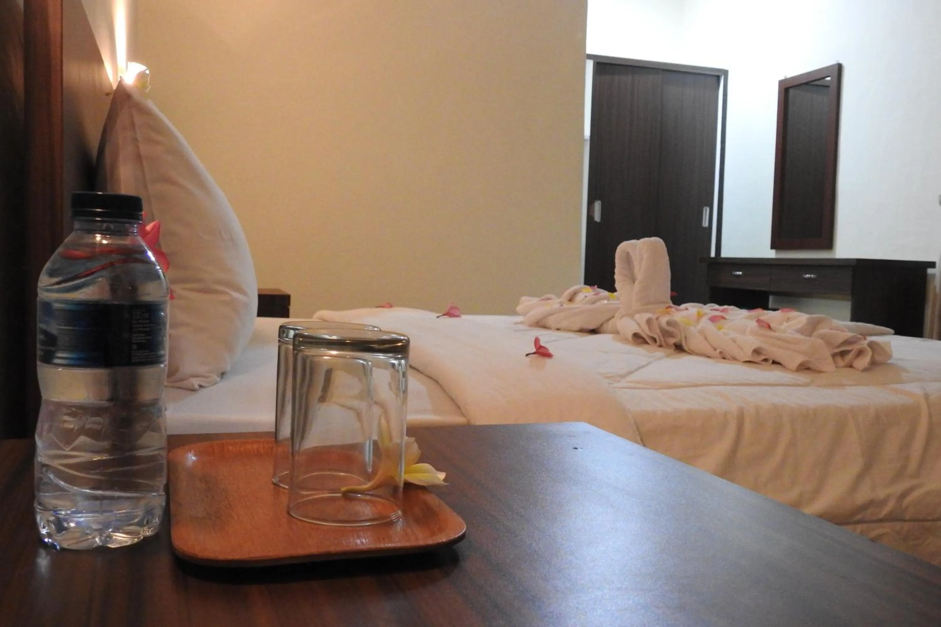 Superior King Room in D'Batur Hotel