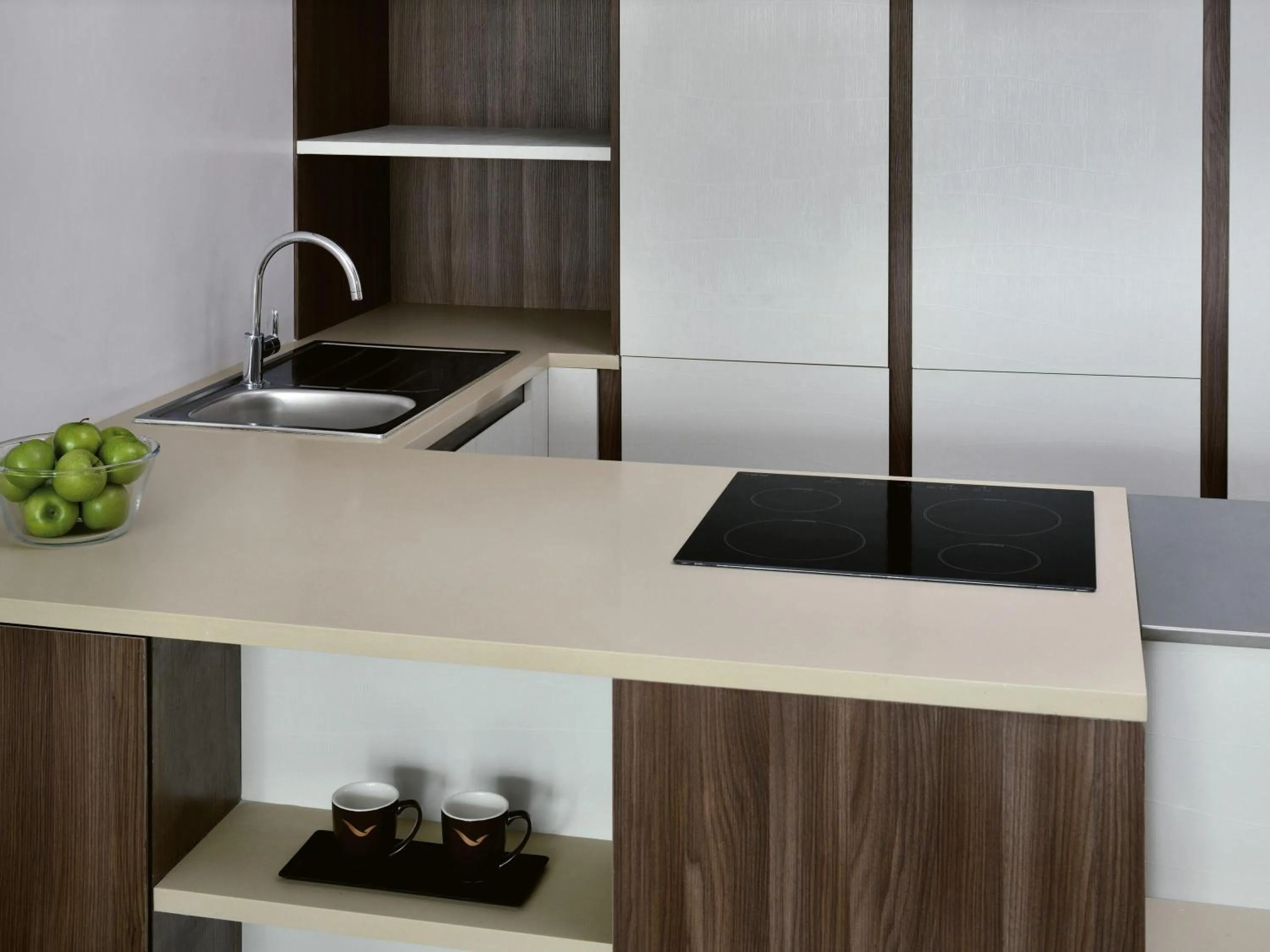 Family Connecting Three-Bedroom Apartment in Mövenpick Hotel Apartments Downtown Dubai