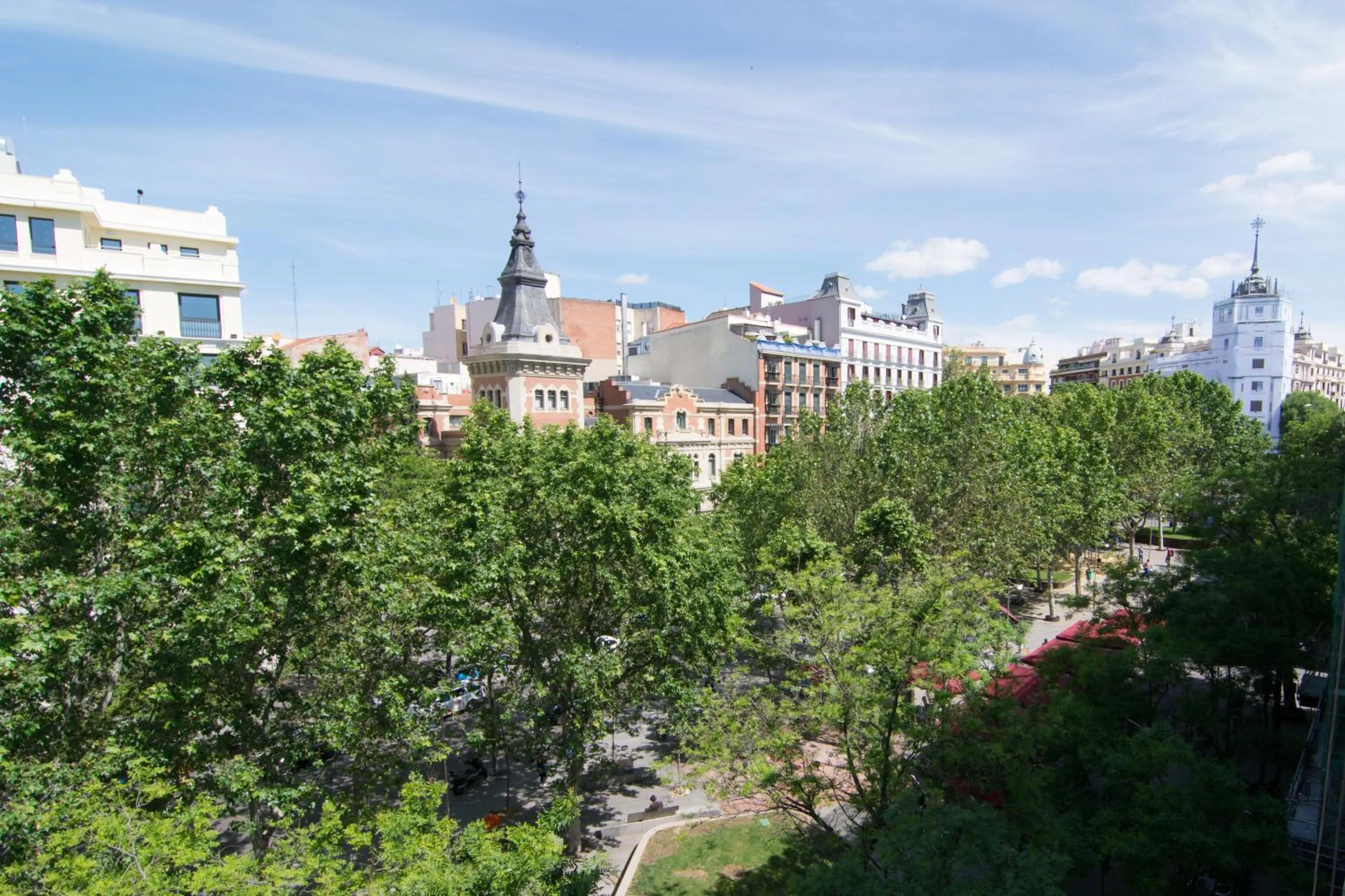 Double Superior Room with views and Balcony in Petit Palace Santa Bárbara