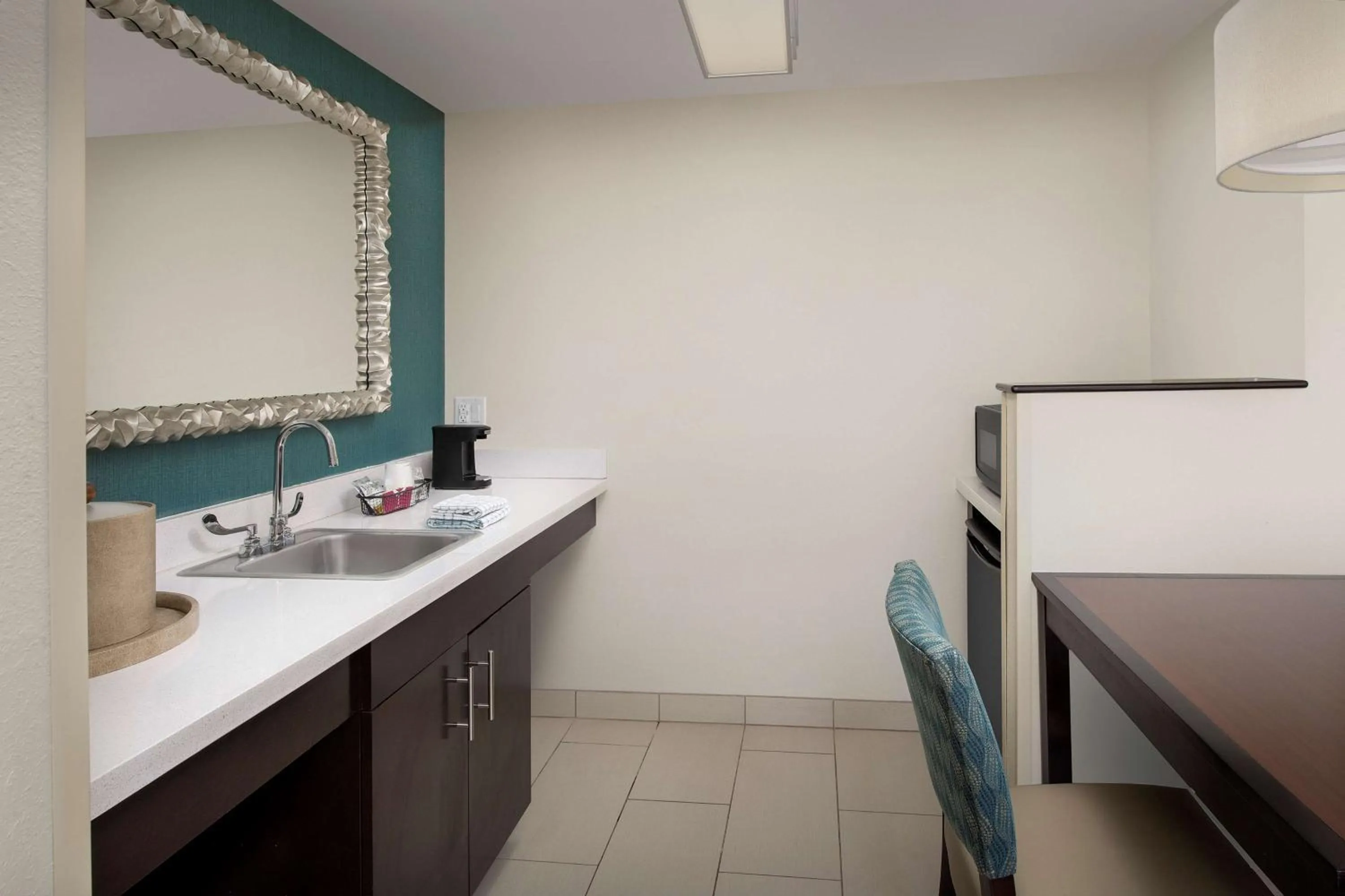Double Suite with Two Double Beds in Hampton Inn & Suites Alpharetta-Windward