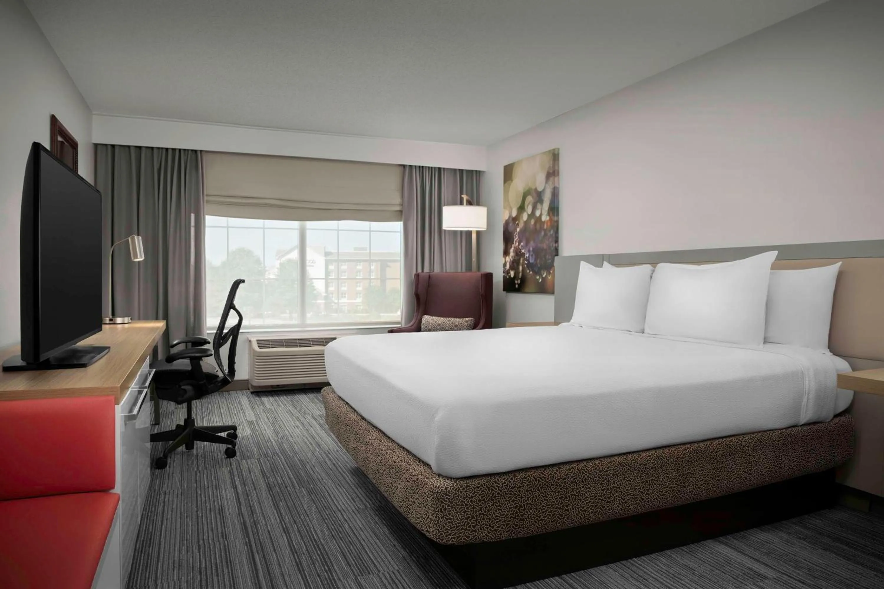 King Room in Hilton Garden Inn Fredericksburg