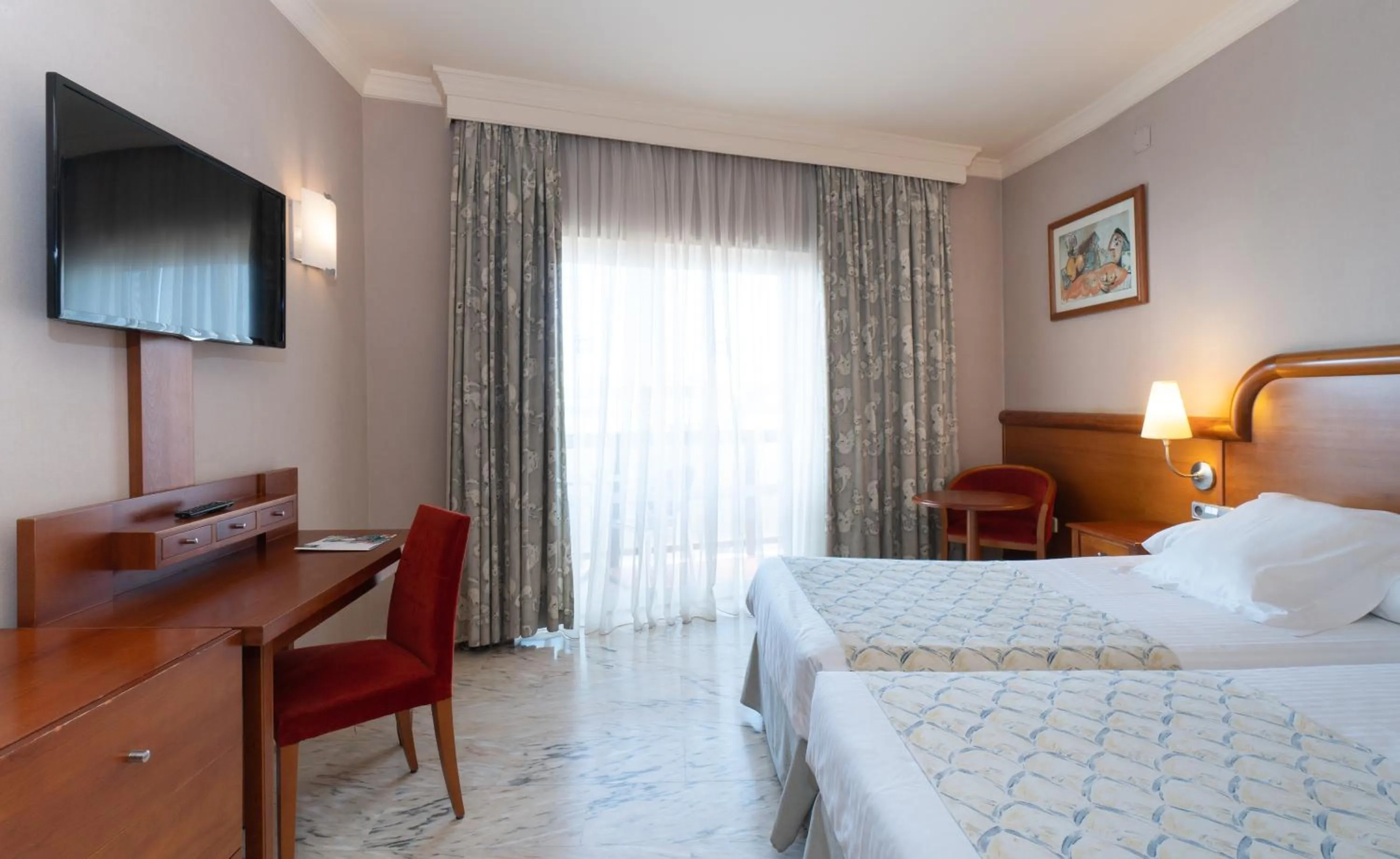 Classic Twin Room with Extra Bed in MS Amaragua