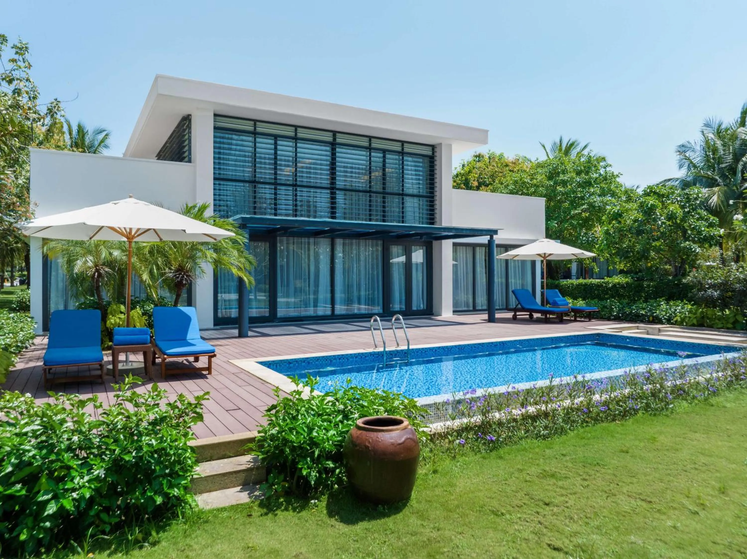 Two-Bedroom Villa in Radisson Blu Resort Phu Quoc
