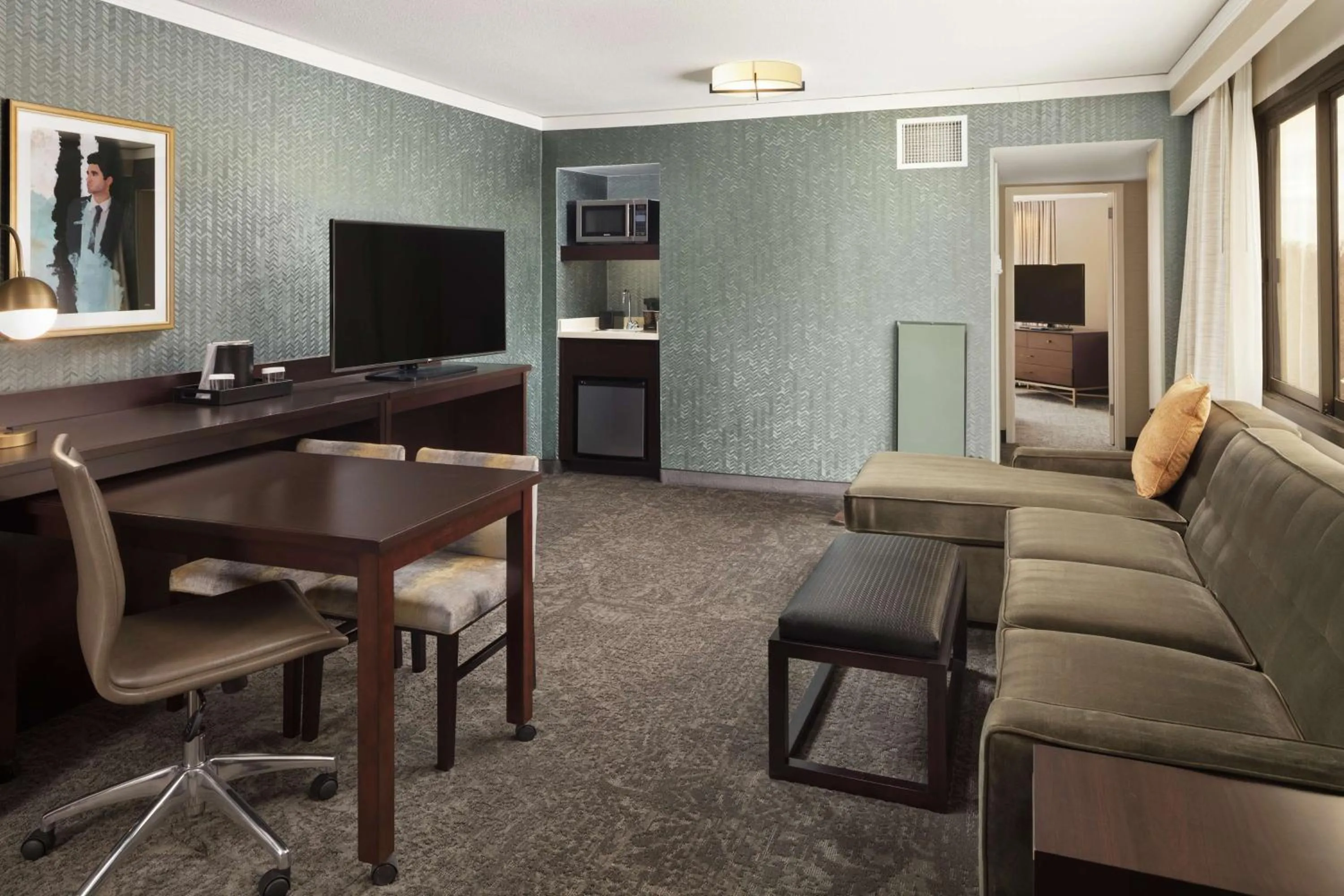 Corner King Suite in Embassy Suites Tysons Corner