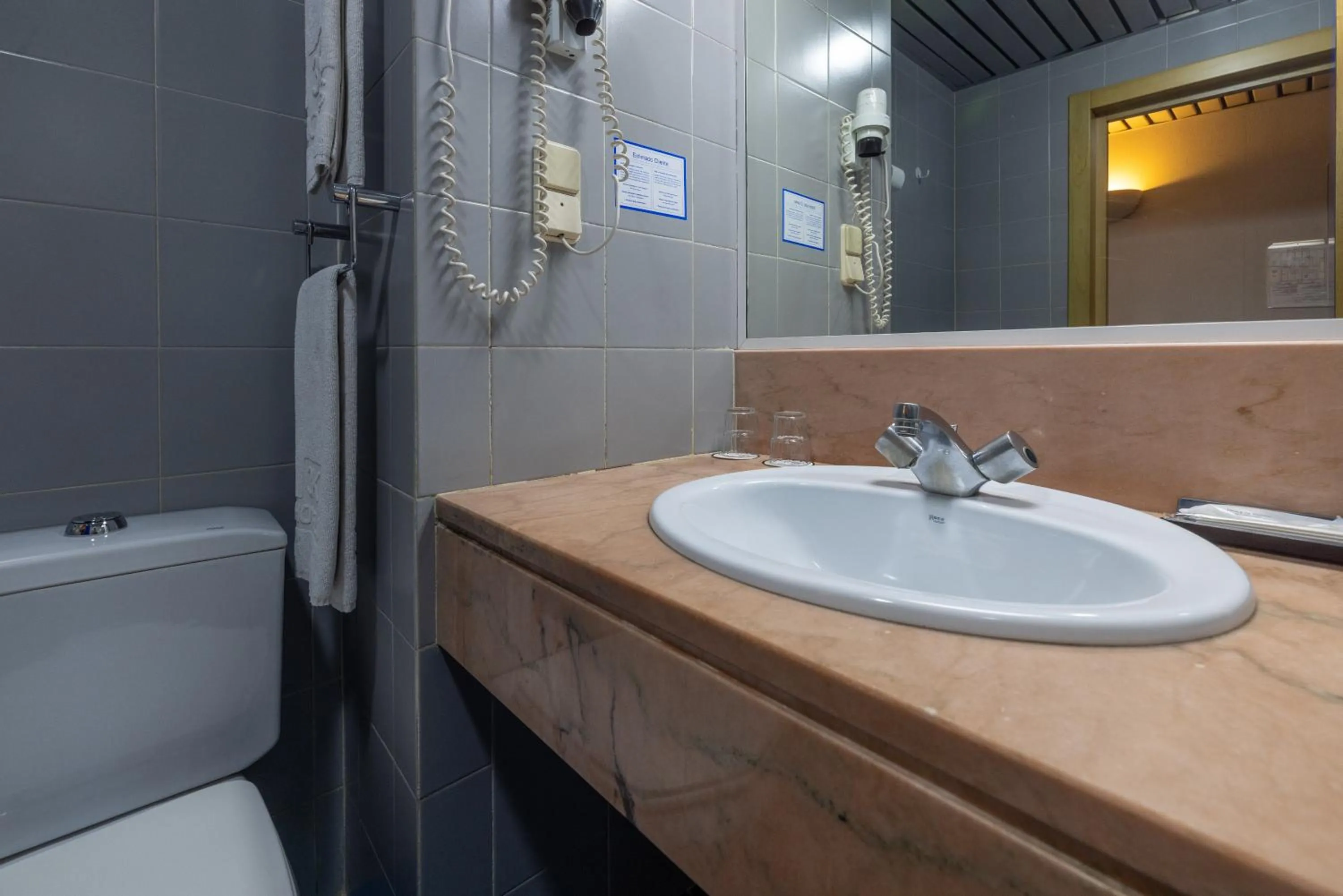 Family Room (2 Adults + 1 Child) in Hotel 3K Barcelona