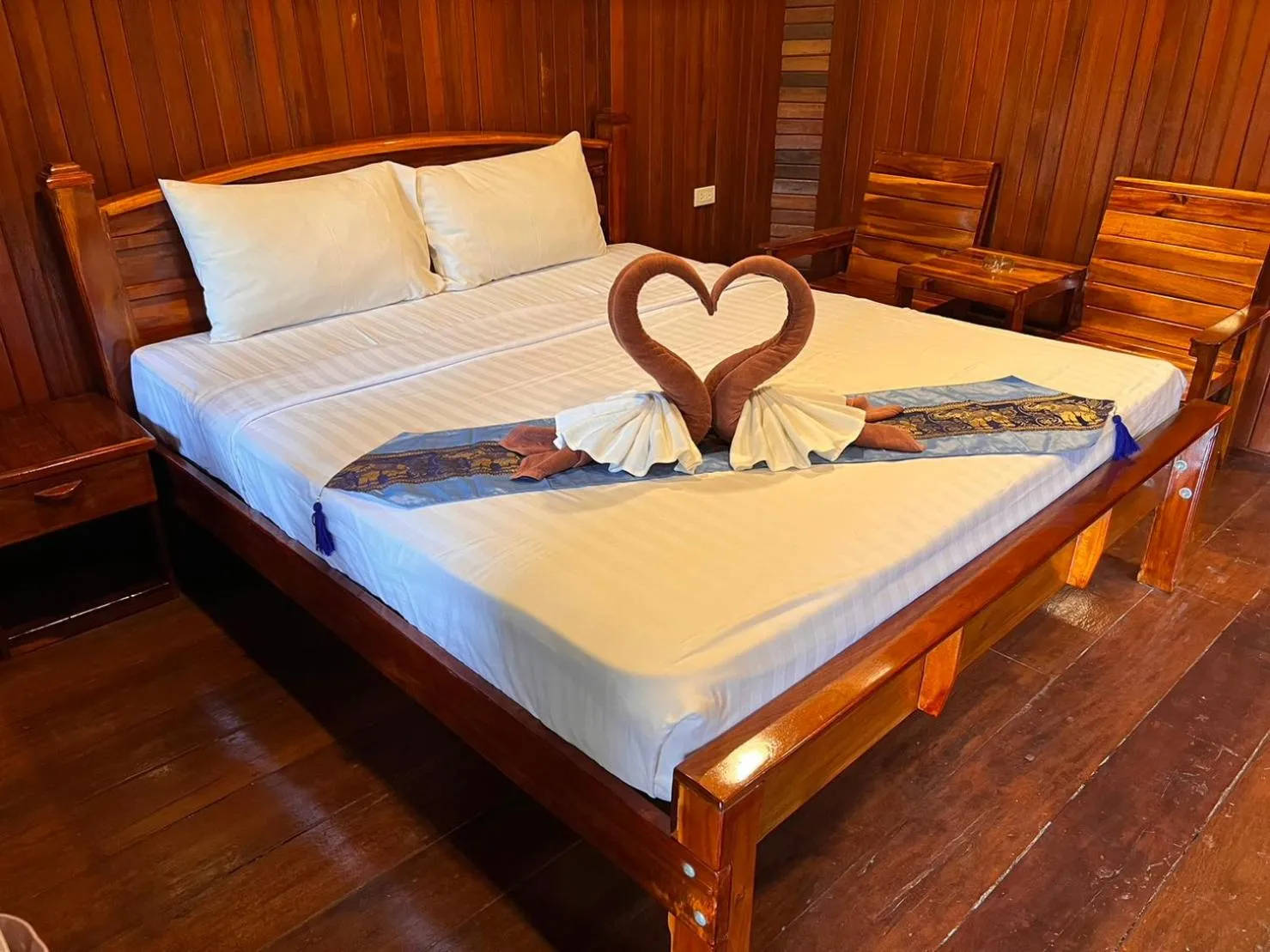 Wooden Cottage Garden View Double Bed in Diamond Beach Resort