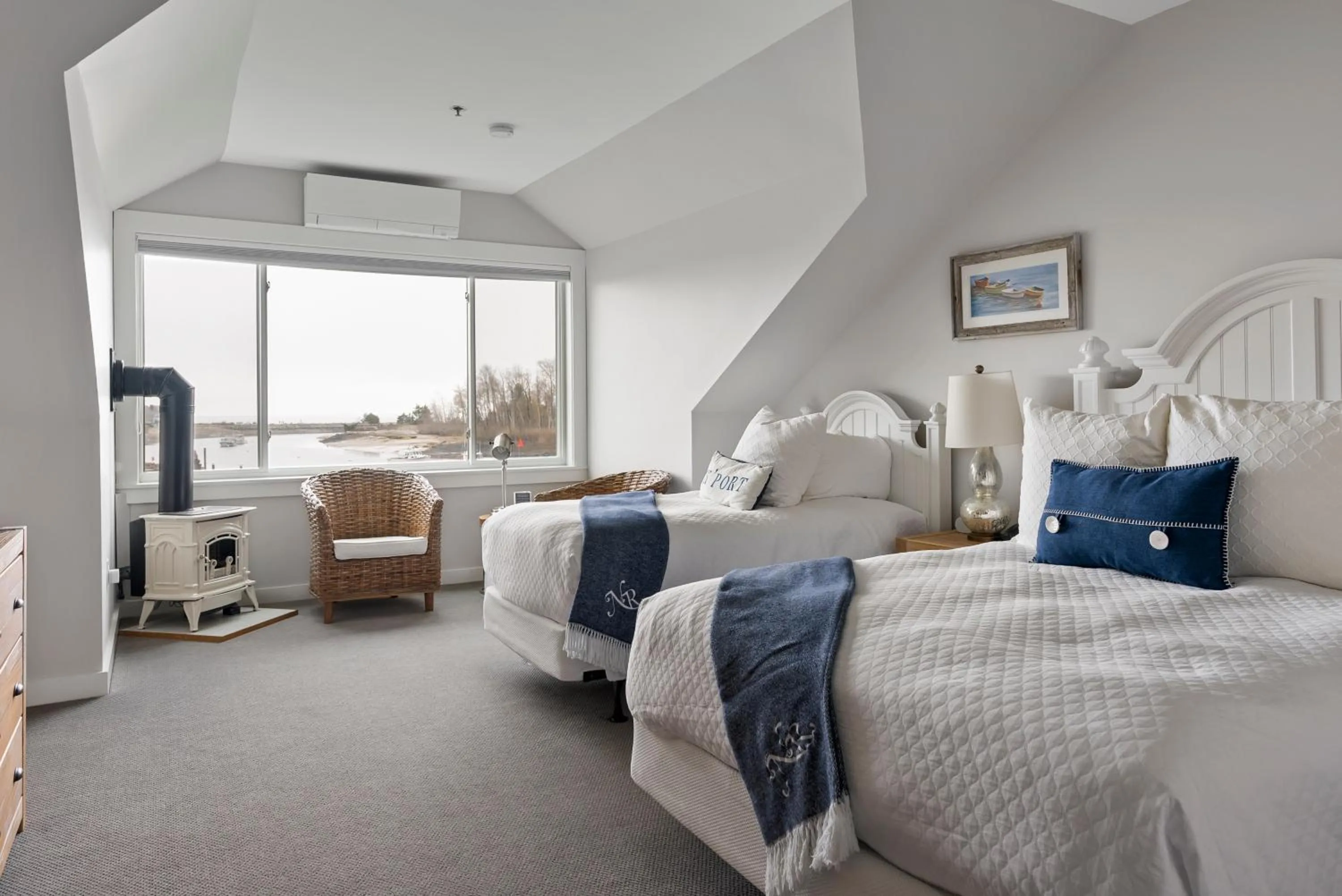 Portside Queen and Twin in The Nonantum Resort