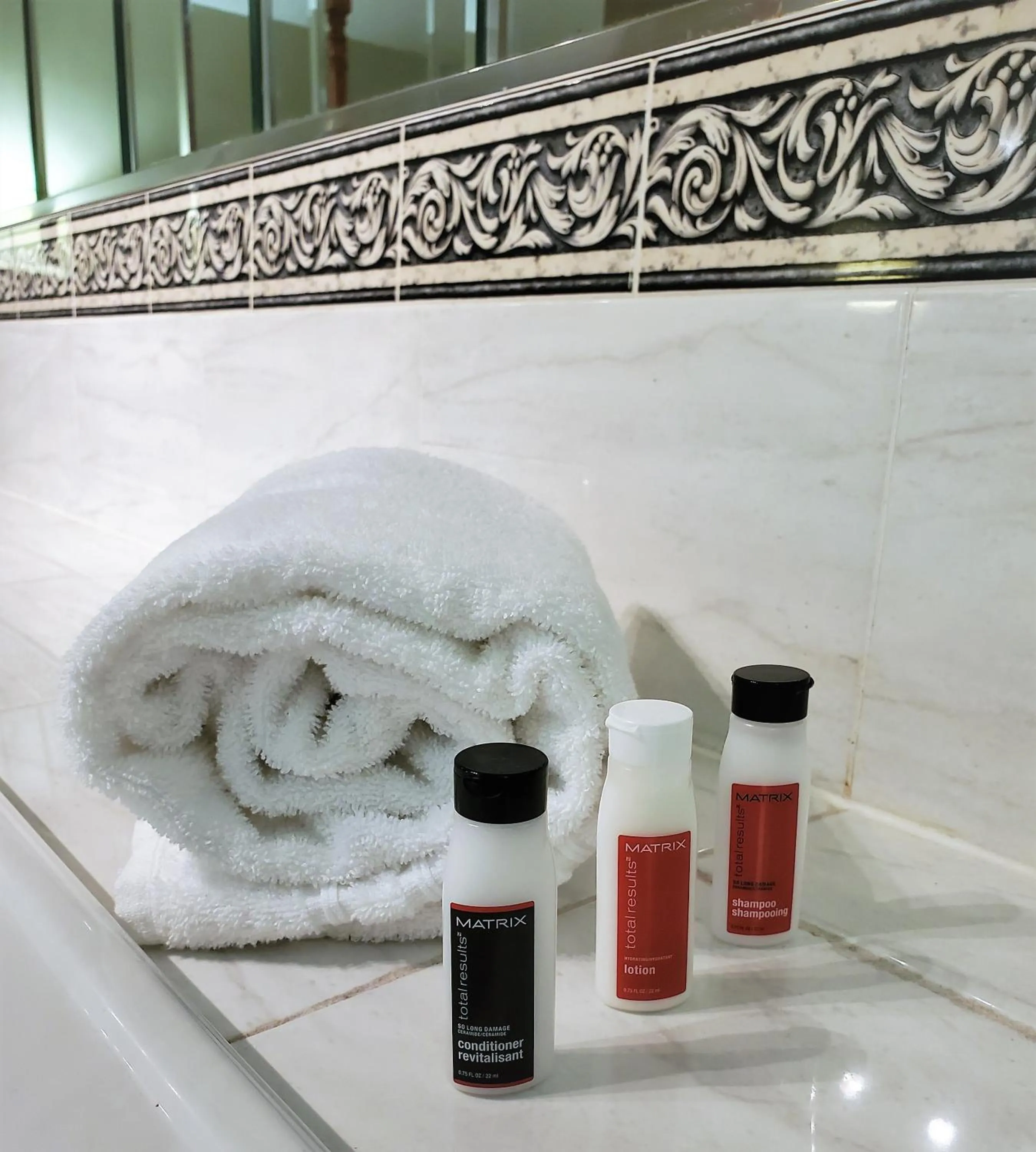 2 Double Bed, Mobility Accessible Room, Smoking in Days Inn by Wyndham Towson