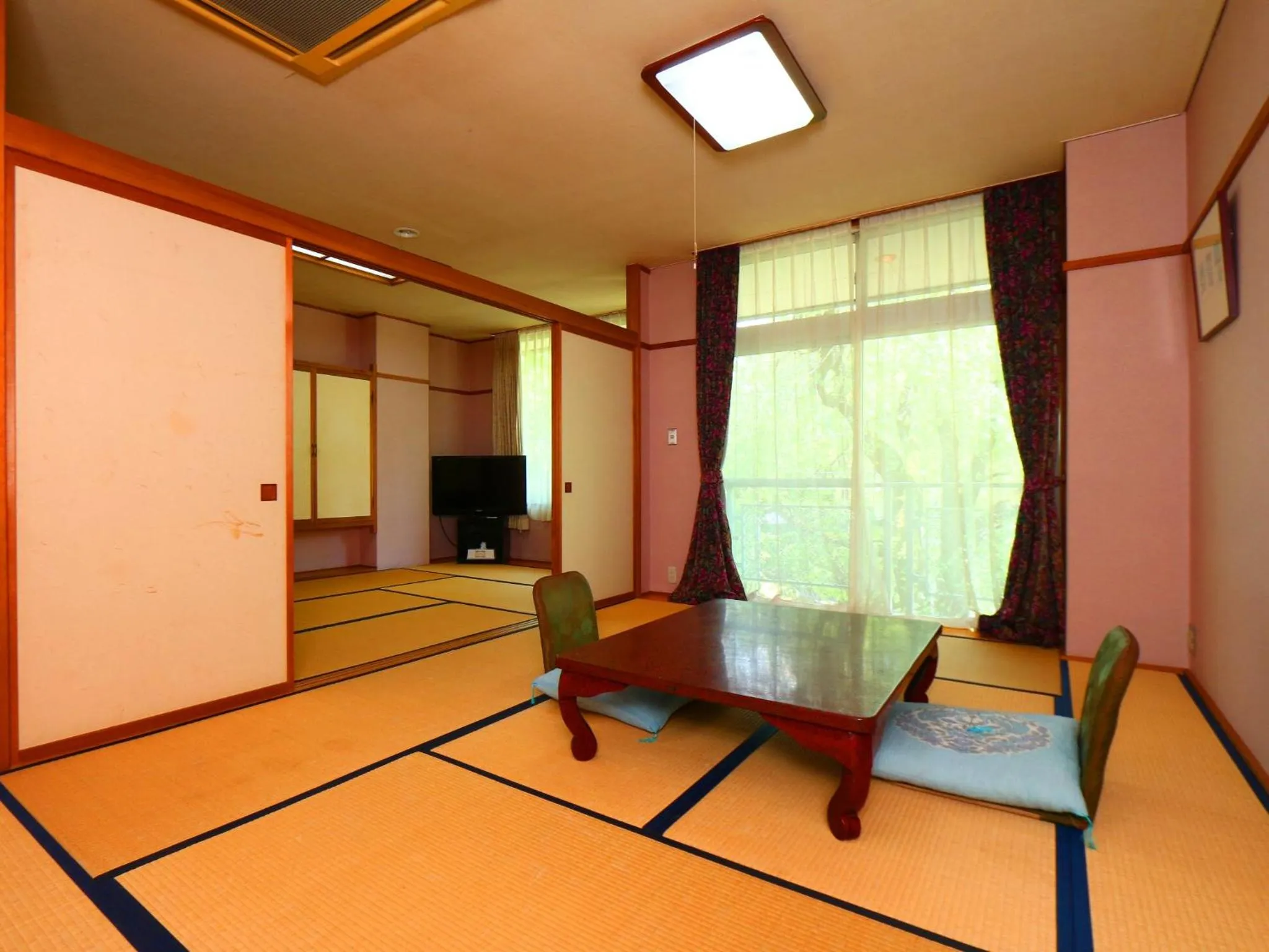 Japanese-Style Quadruple Room in Guestroom Garden Azumino