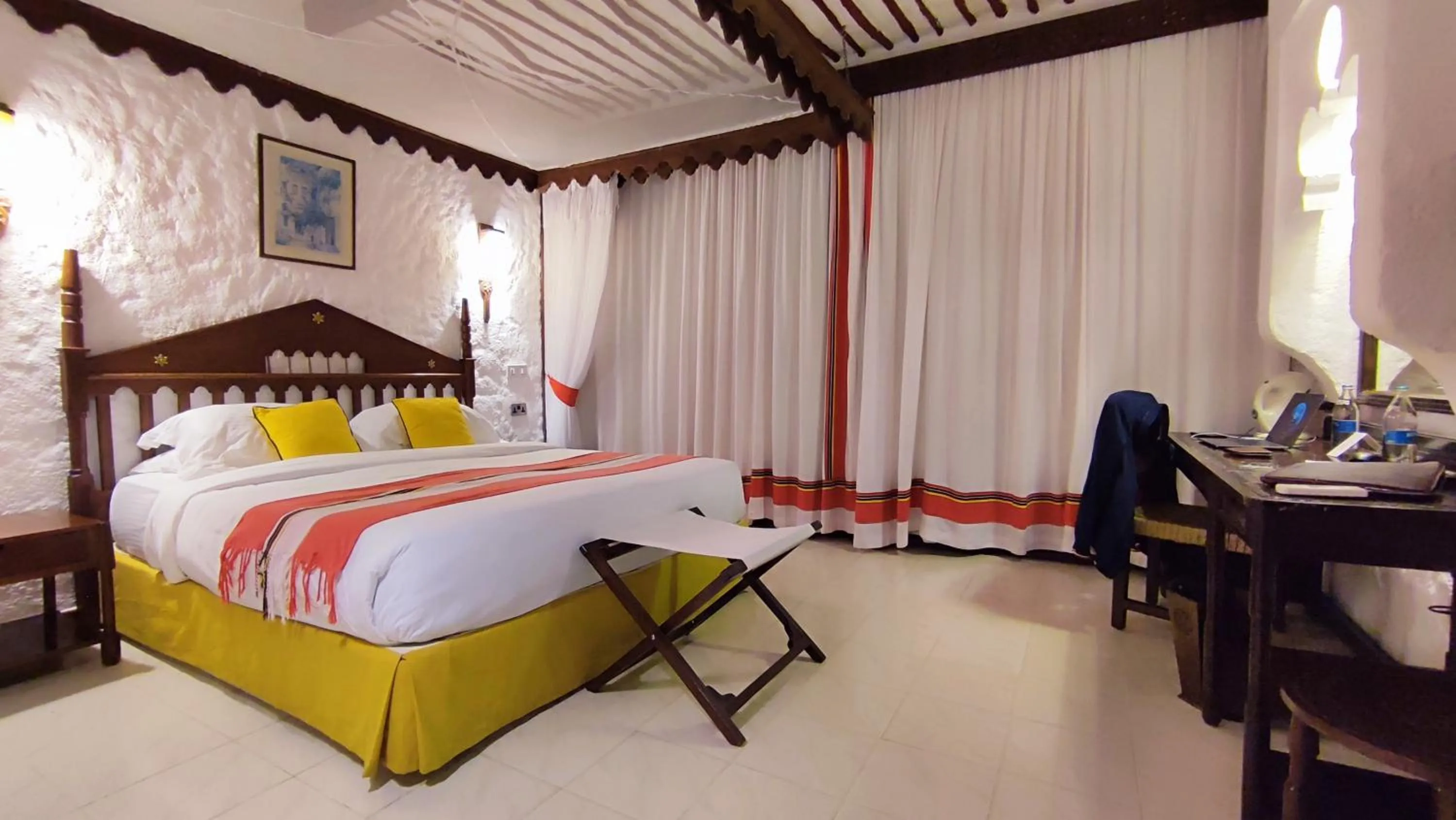 Deluxe Queen Room Garden View - single occupancy in Serena Beach Resort & Spa