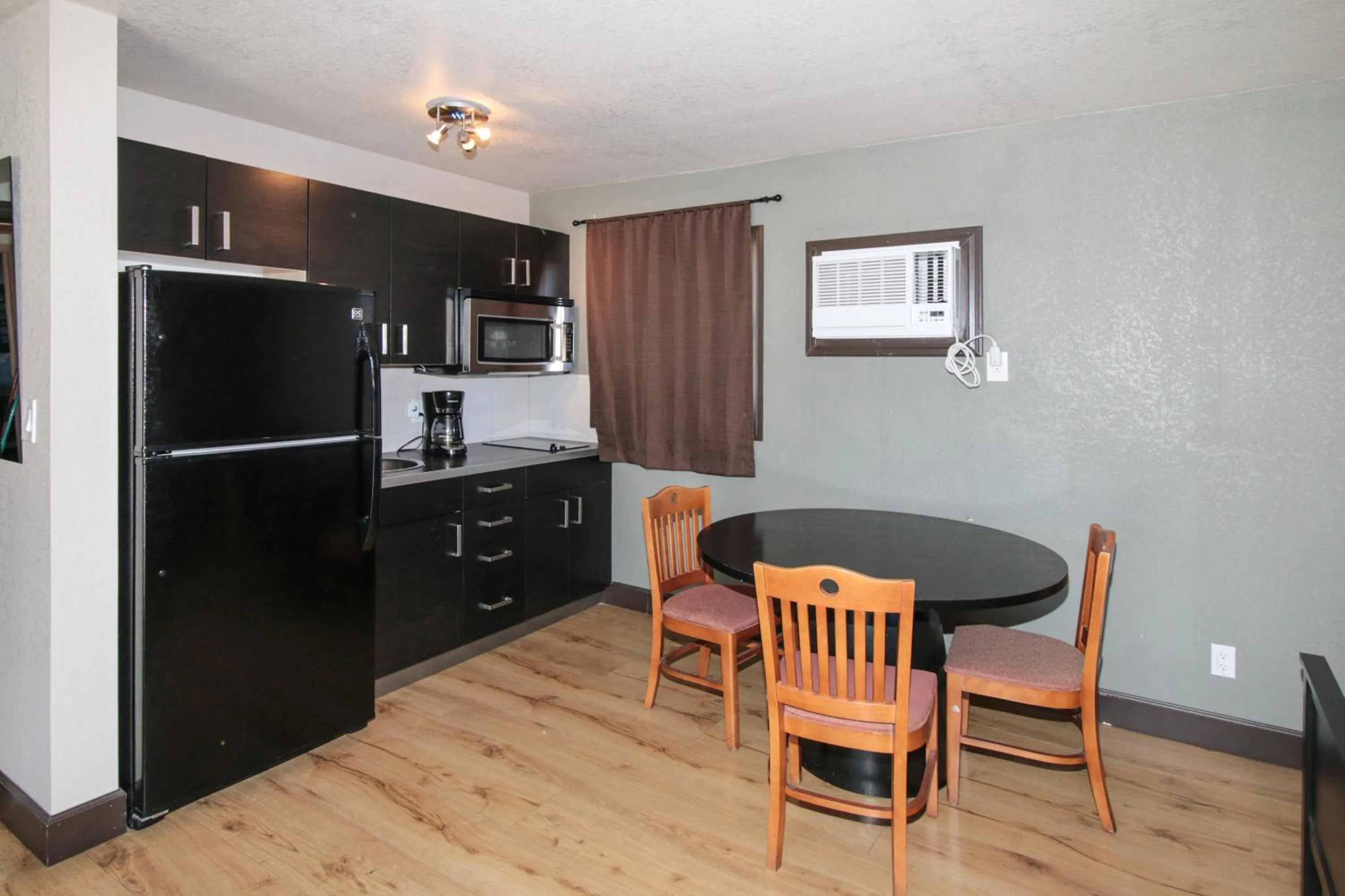 King Studio in Sun Beach Inn