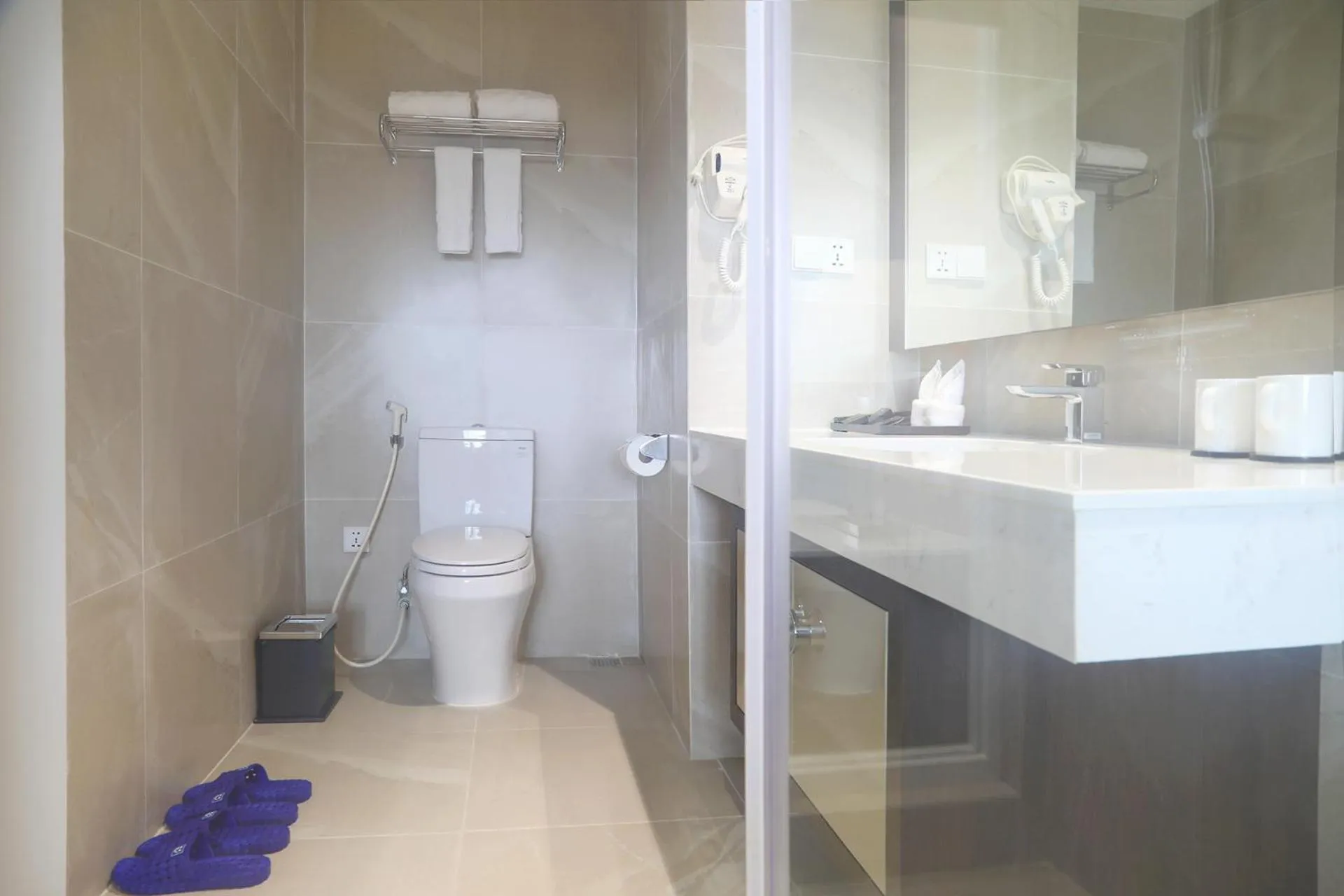 Superior Double Room in Dai Viet Hotel