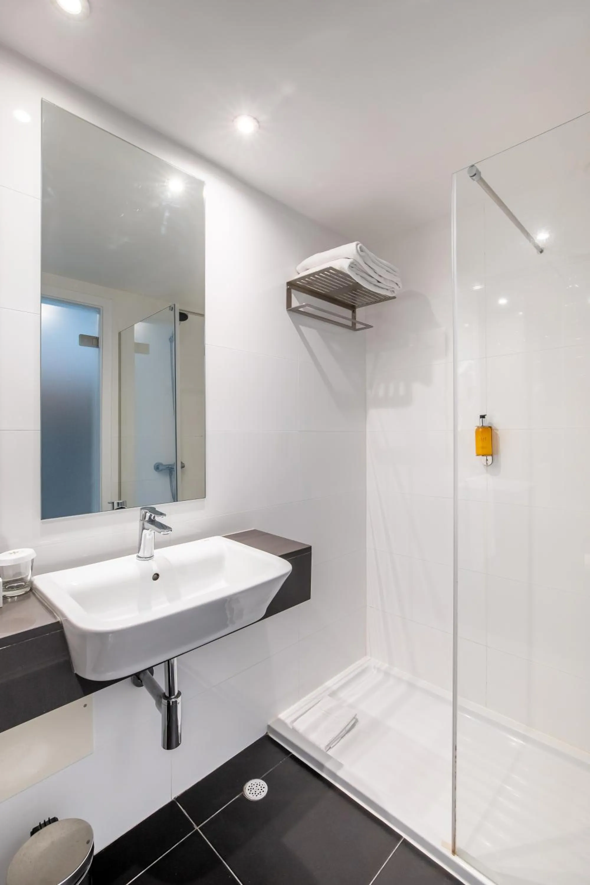 Double or Twin Room with Marina View in AP Eva Senses