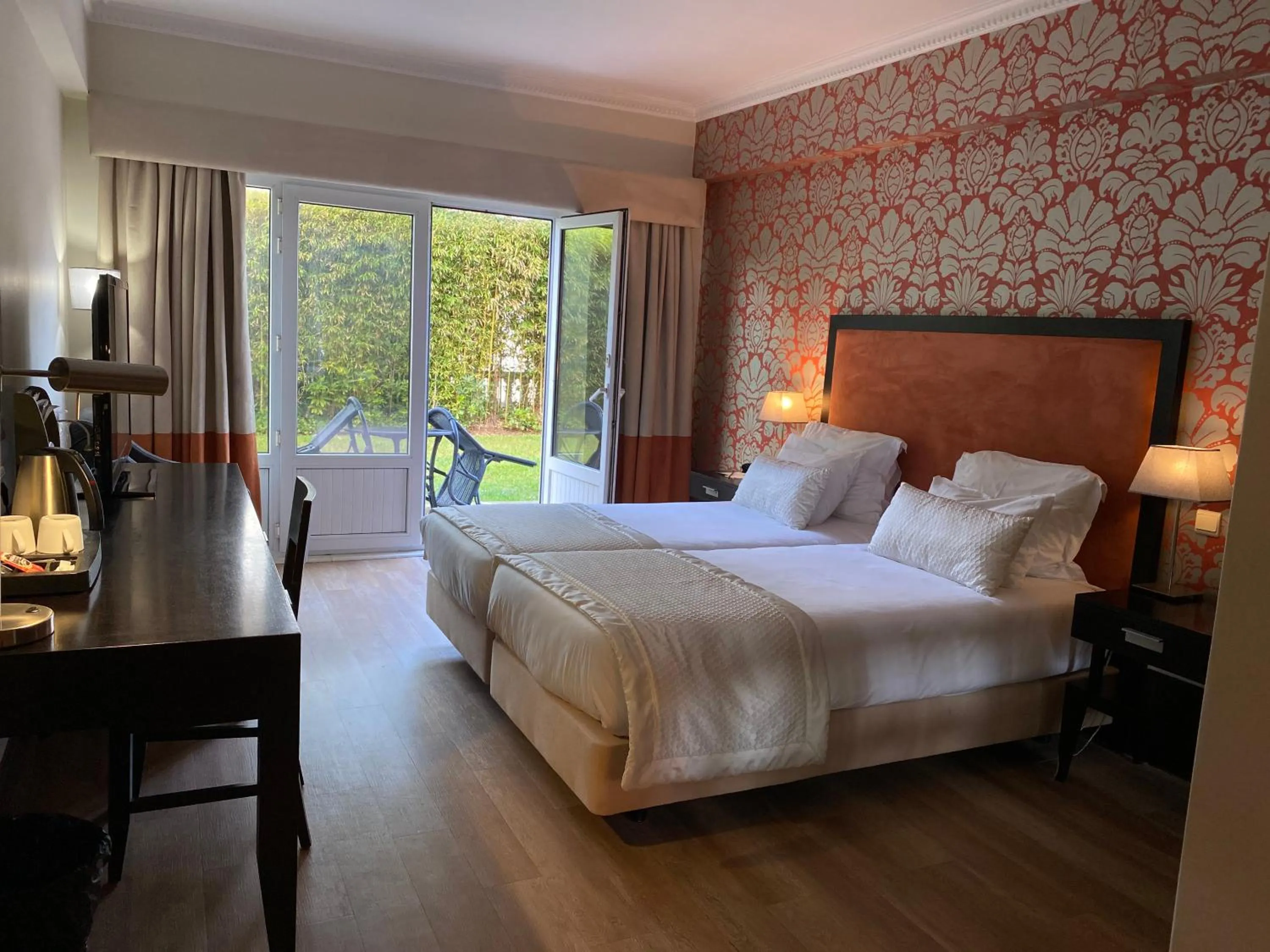Twin Room in Hotel Inglaterra - Charme & Boutique