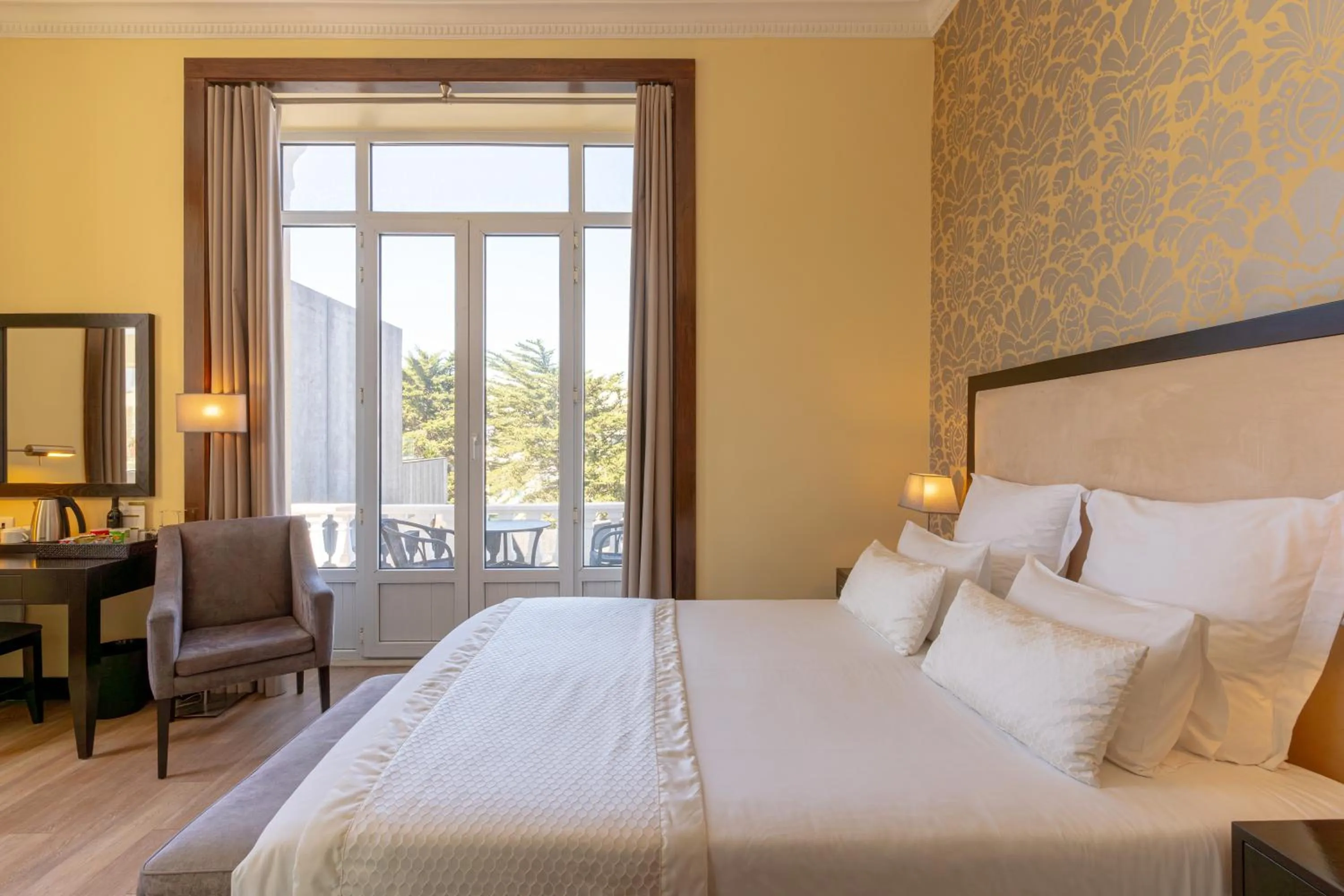 Double Room in Hotel Inglaterra - Charme & Boutique