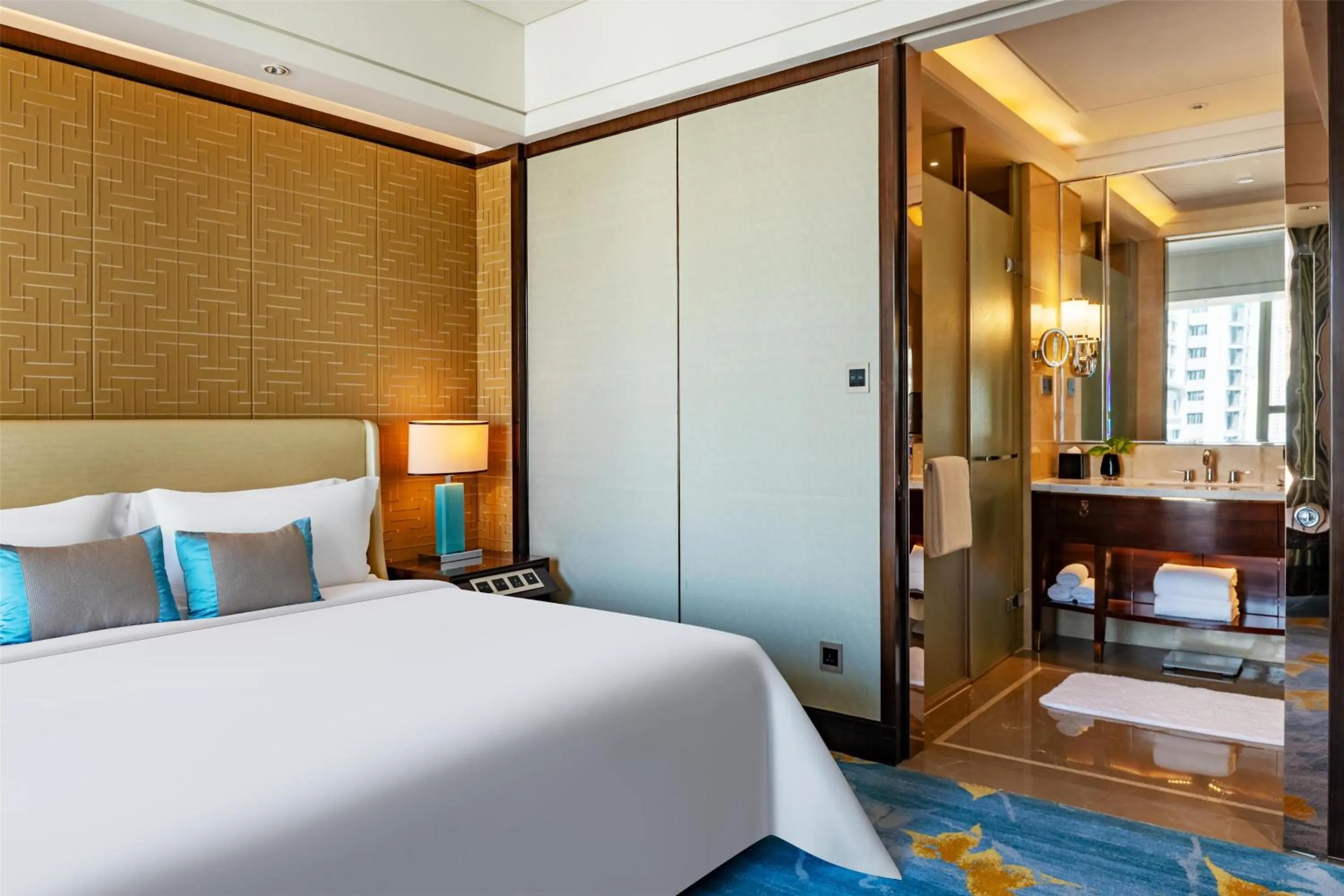 Deluxe City View Suite	 in Kempinski Hotel Xiamen