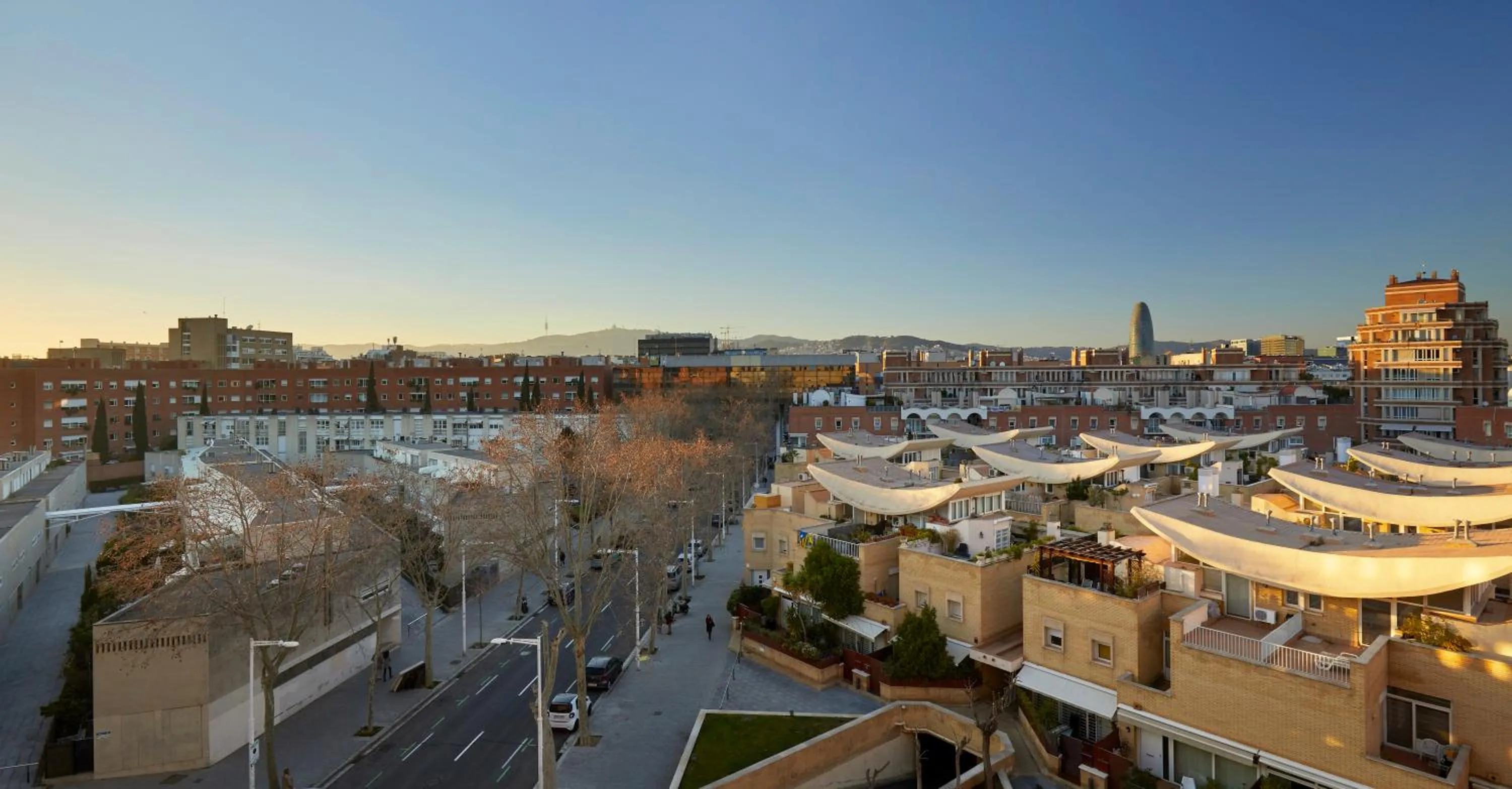 Neighbourhood in Unite Hostel Barcelona