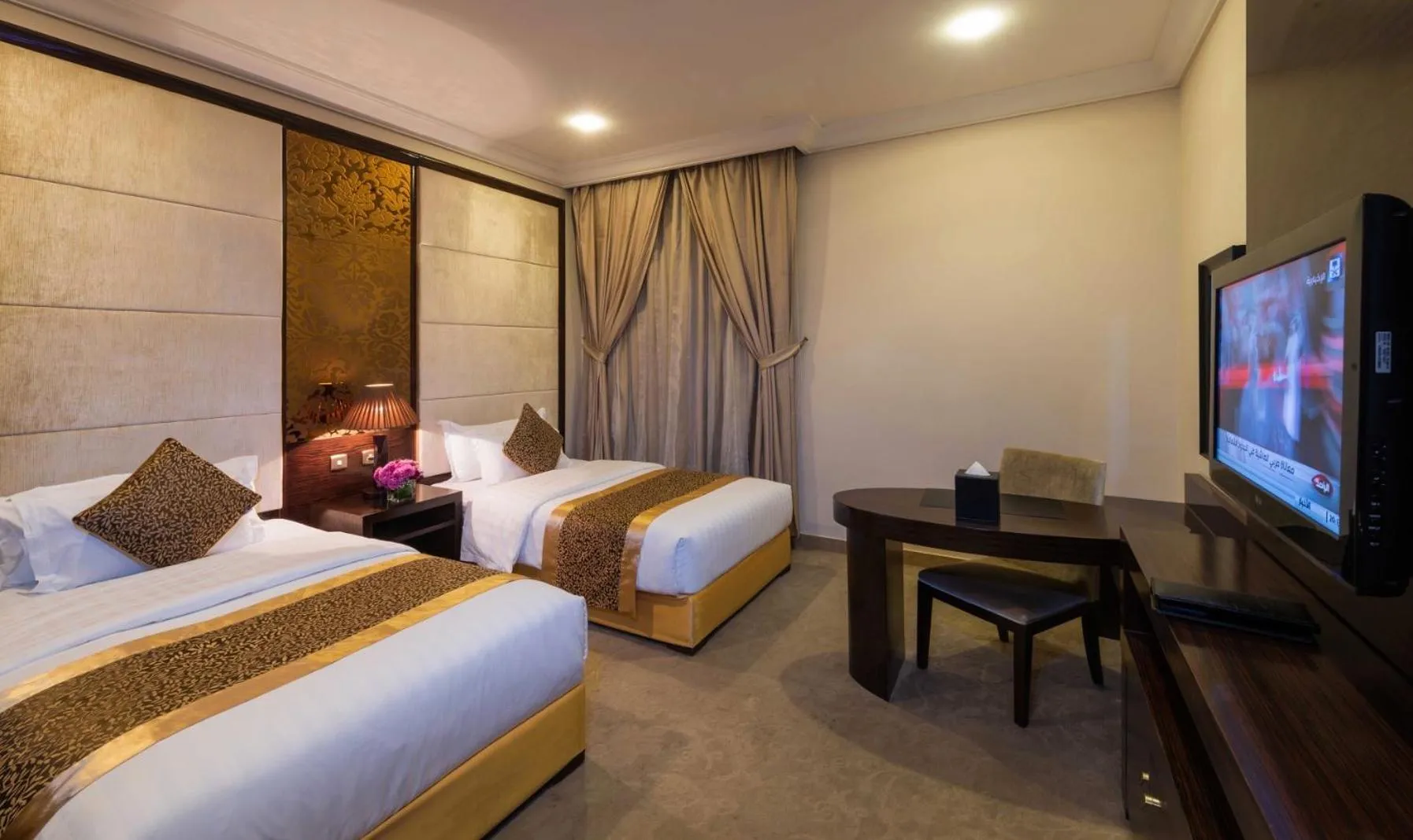 Two-Bedroom Suite - single occupancy in Boudl Taif